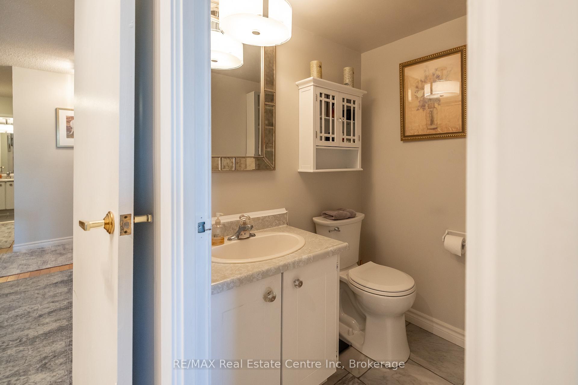 Photo 22 of Unit 212, 19 Woodlawn Road E, Guelph, Riverside Park — HOMEH