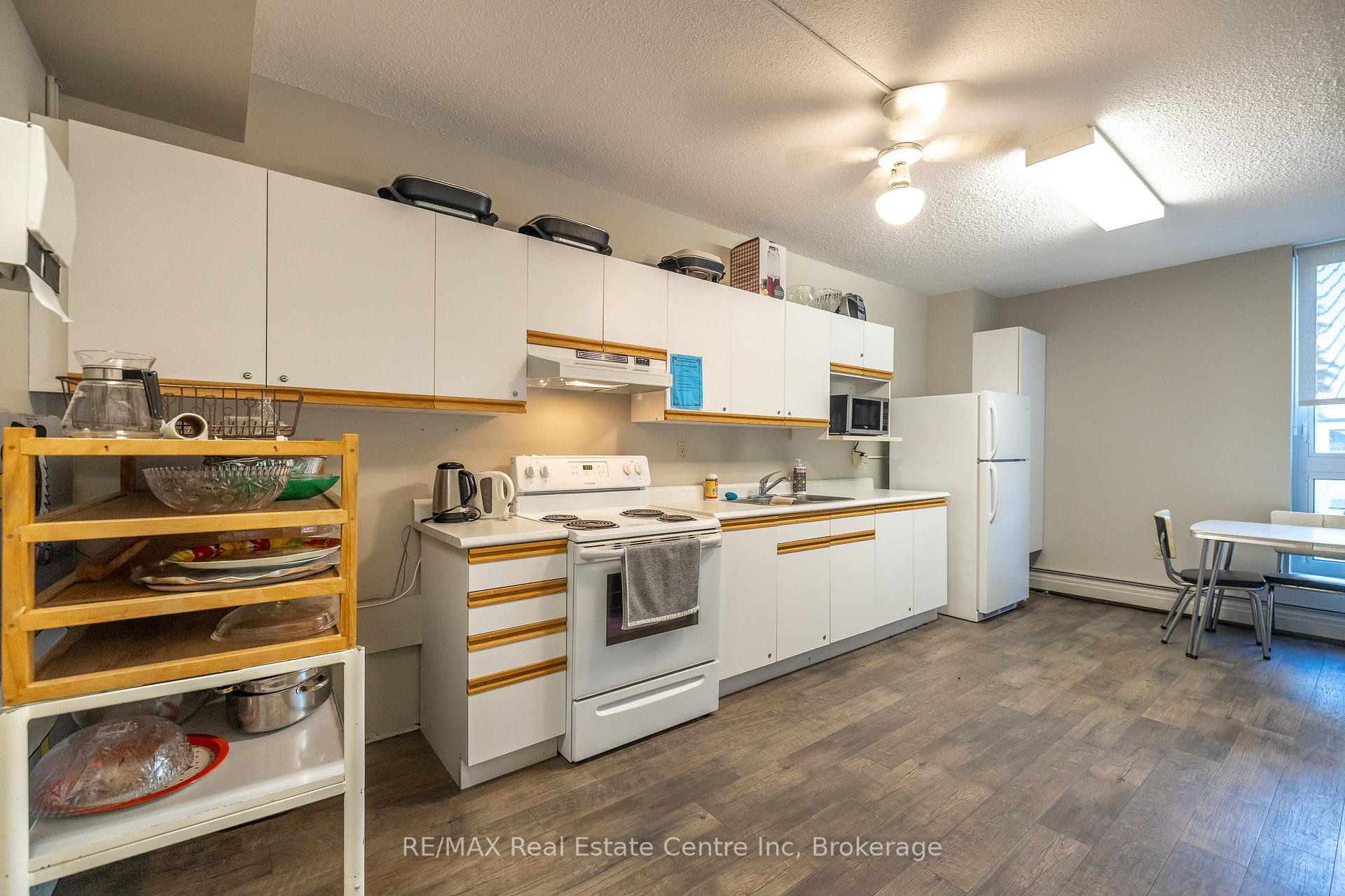 Photo 35 of Unit 212, 19 Woodlawn Road E, Guelph, Riverside Park — HOMEH