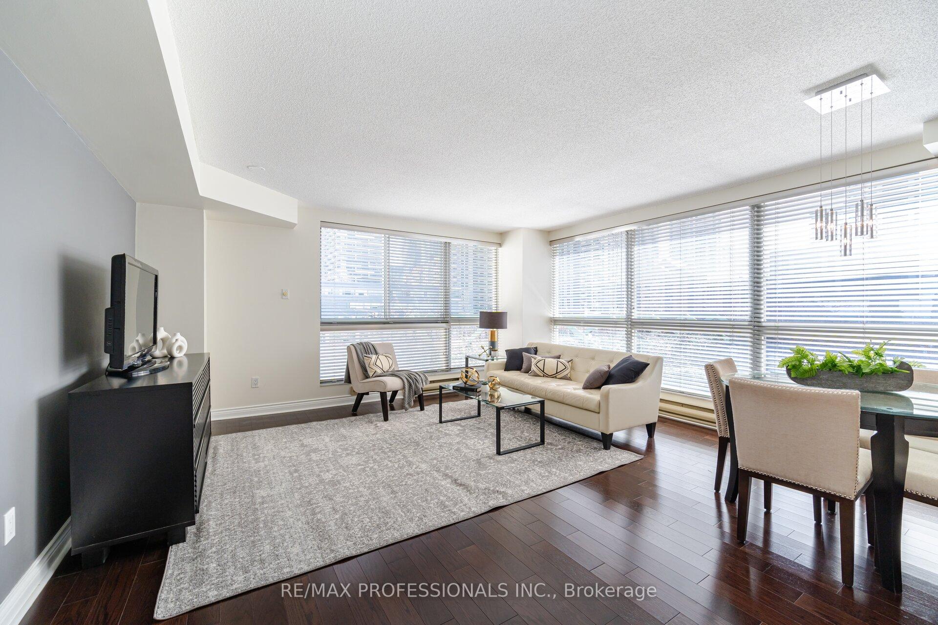 Photo 1 of Unit 301, 7 Broadway Avenue, Toronto, Mount Pleasant West — HOMEH
