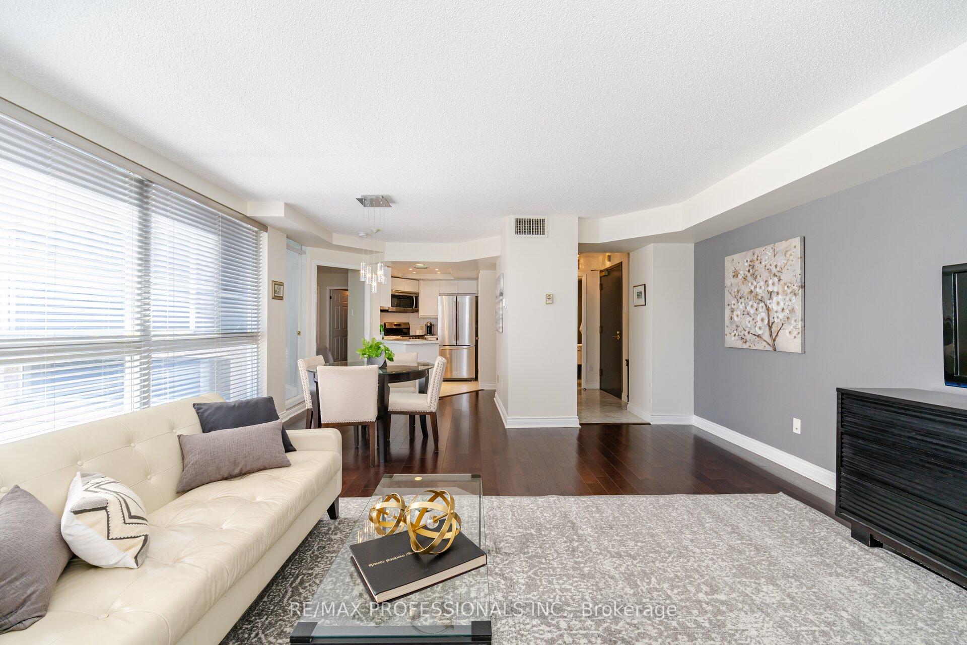 Photo 36 of Unit 301, 7 Broadway Avenue, Toronto, Mount Pleasant West — HOMEH