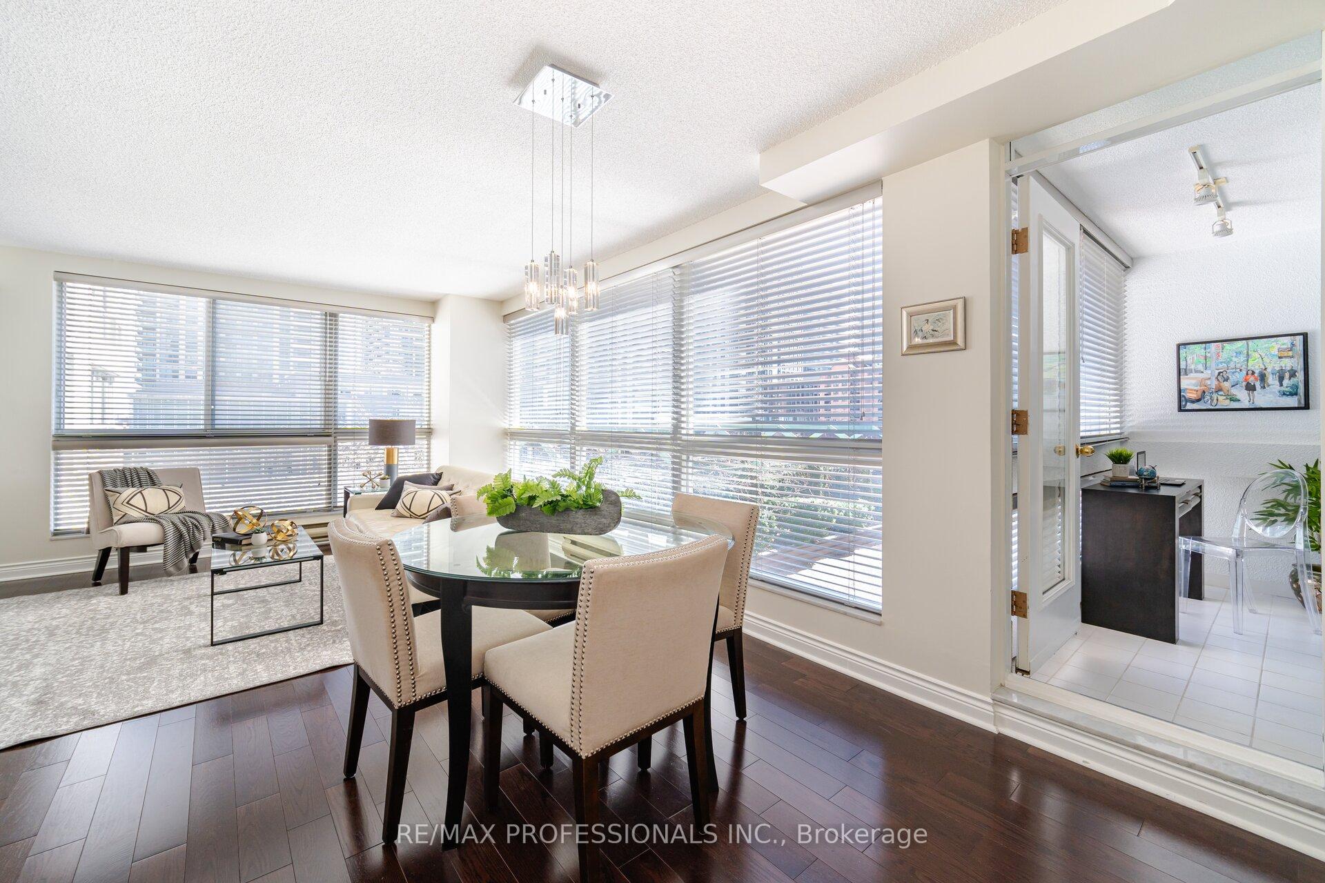 Photo 8 of Unit 301, 7 Broadway Avenue, Toronto, Mount Pleasant West — HOMEH