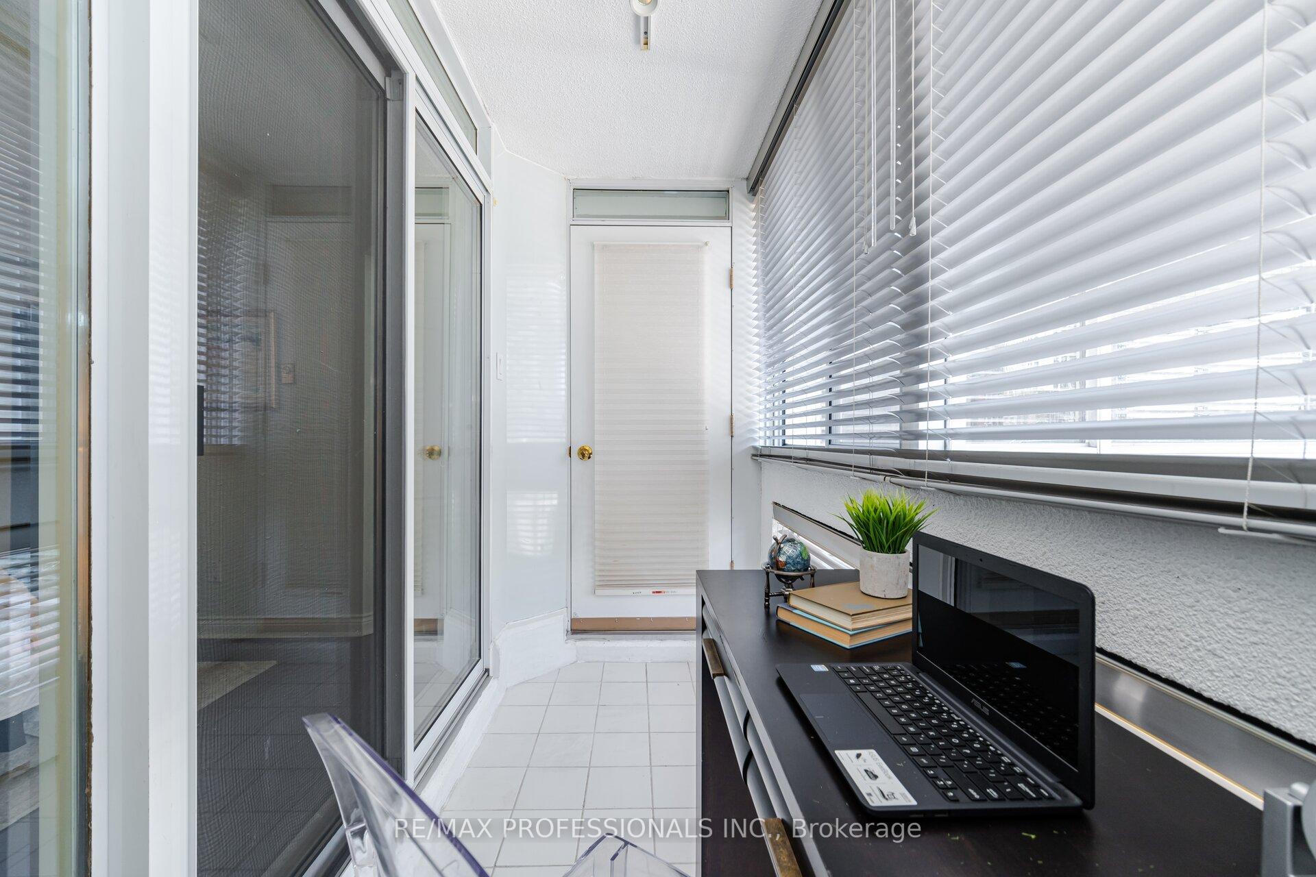 Photo 26 of Unit 301, 7 Broadway Avenue, Toronto, Mount Pleasant West — HOMEH