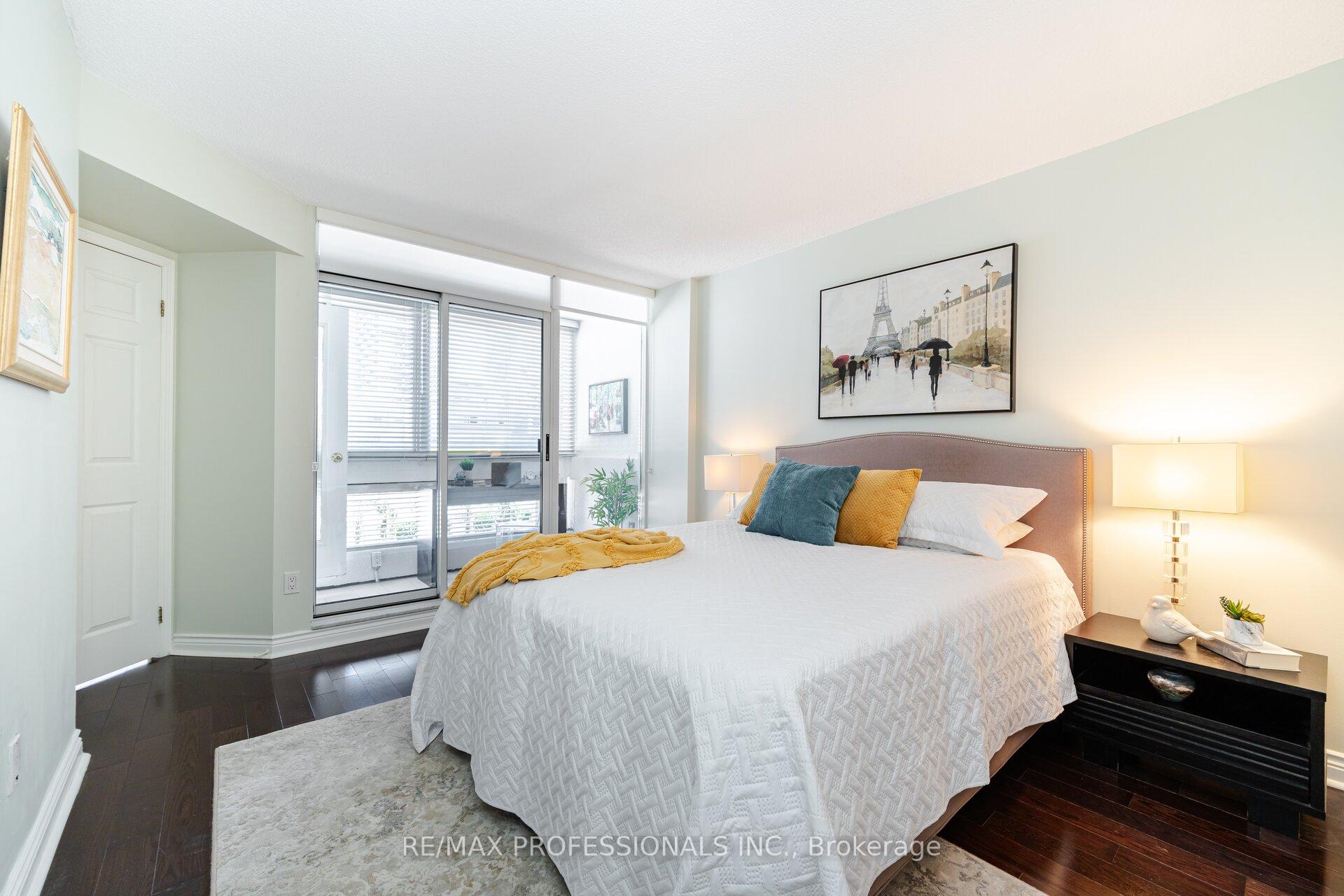 Photo 25 of Unit 301, 7 Broadway Avenue, Toronto, Mount Pleasant West — HOMEH