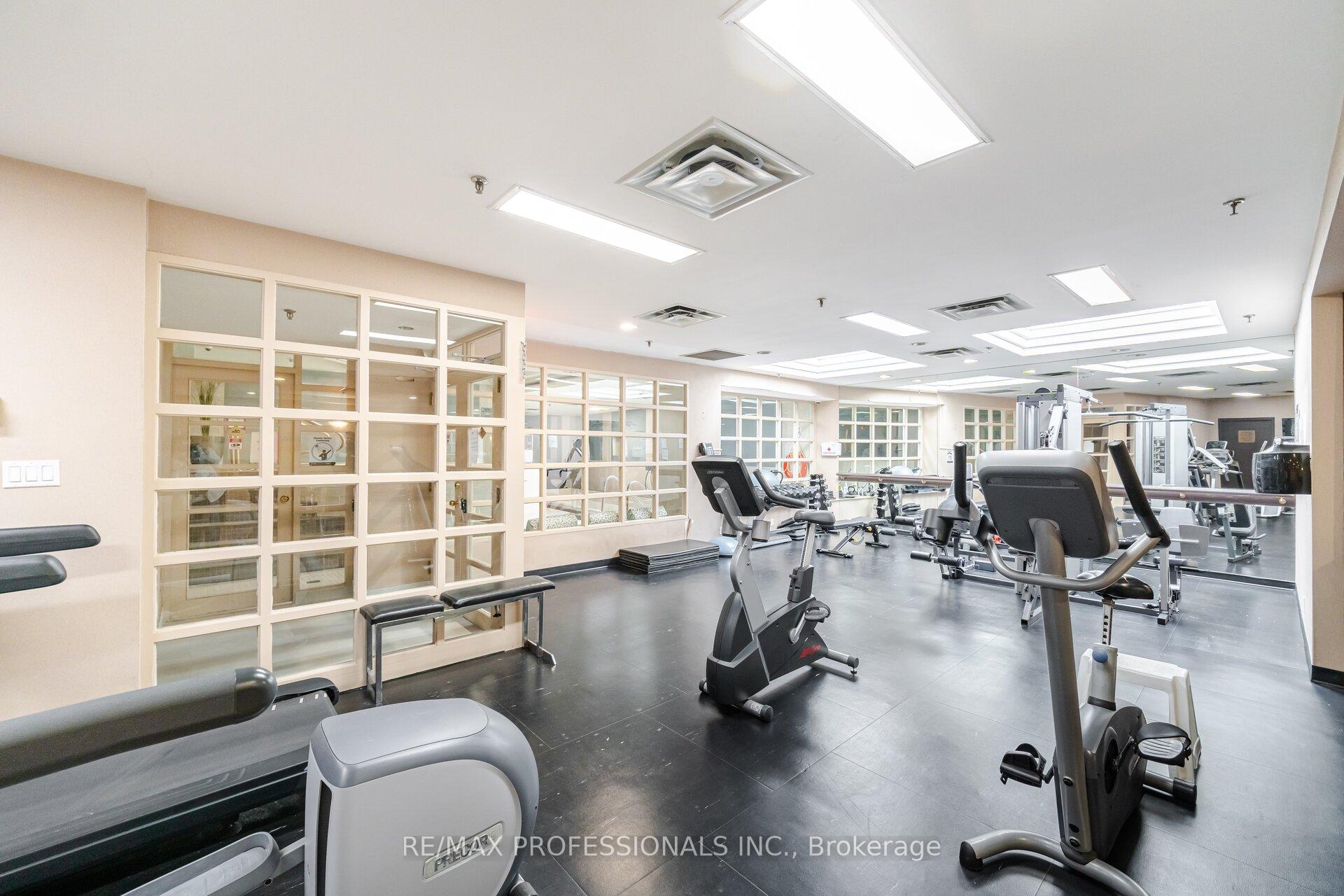 Photo 22 of Unit 301, 7 Broadway Avenue, Toronto, Mount Pleasant West — HOMEH