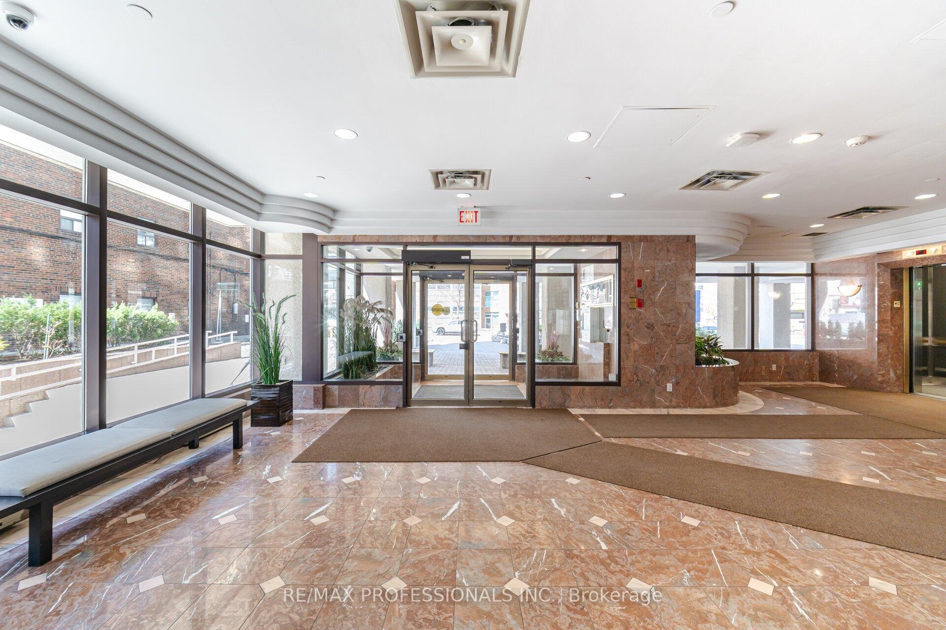 Photo 35 of Unit 301, 7 Broadway Avenue, Toronto, Mount Pleasant West — HOMEH