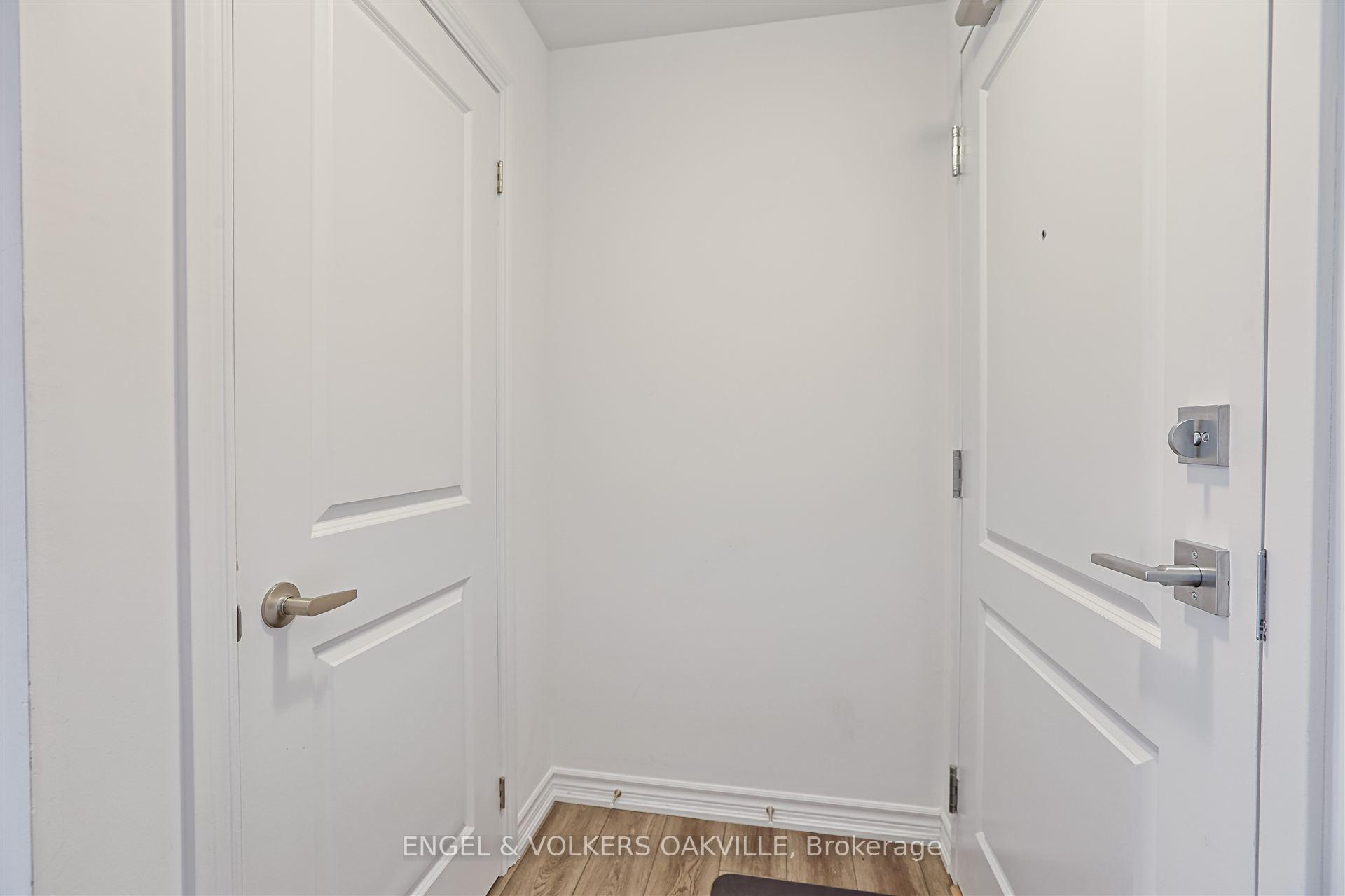 Photo 6 of Unit 611, 460 Dundas Street E, Hamilton, Waterdown — HOMEH