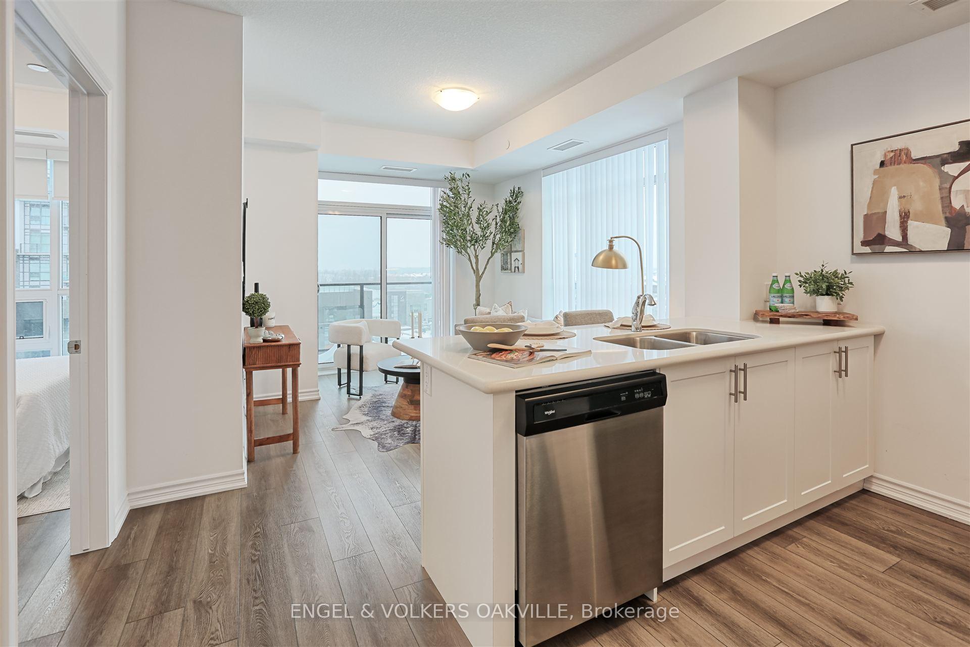 Photo 10 of Unit 611, 460 Dundas Street E, Hamilton, Waterdown — HOMEH