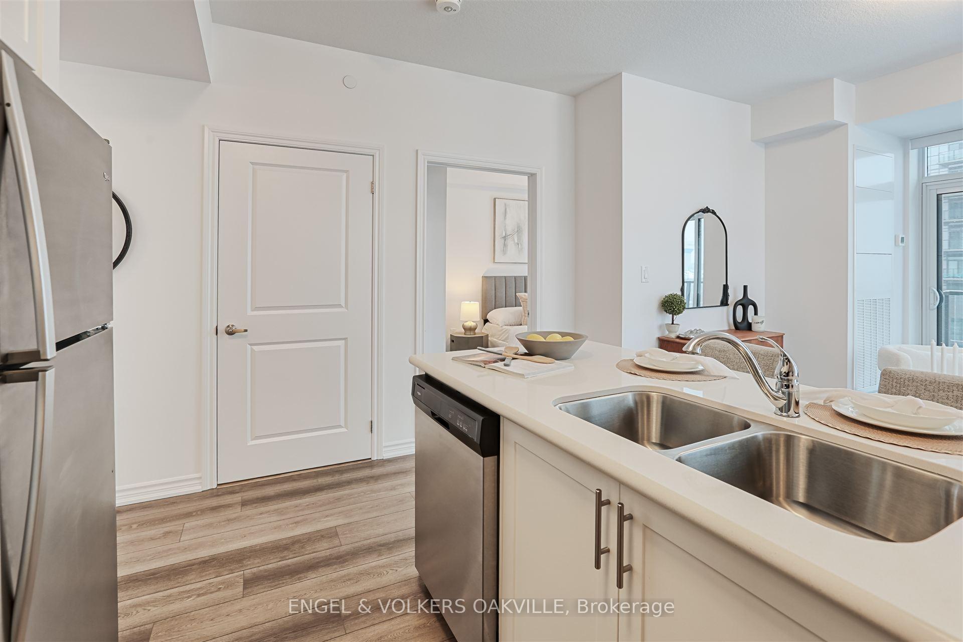 Photo 13 of Unit 611, 460 Dundas Street E, Hamilton, Waterdown — HOMEH