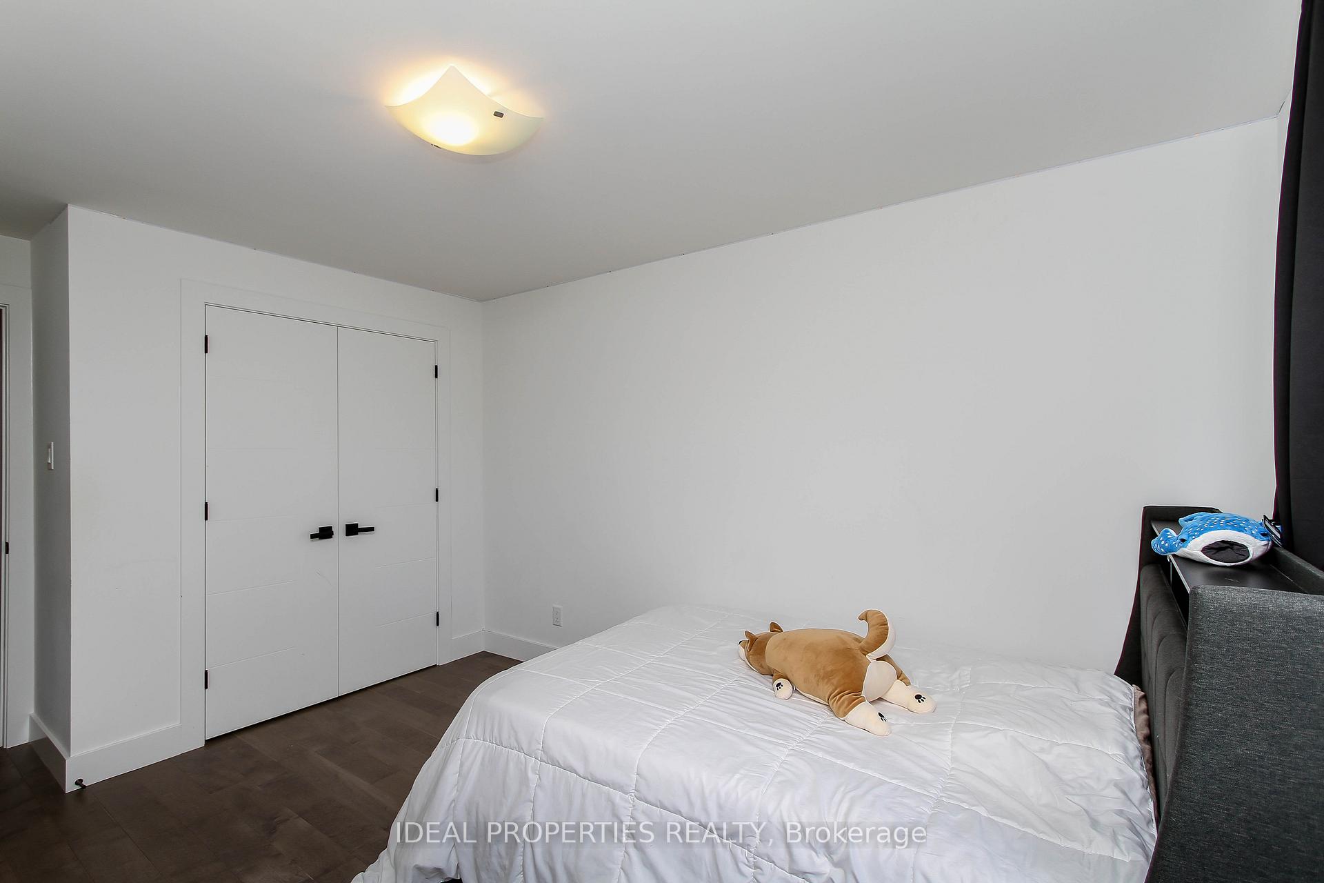 Photo 27 of 370B Roosevelt Avenue, Ottawa, Westboro West — HOMEH