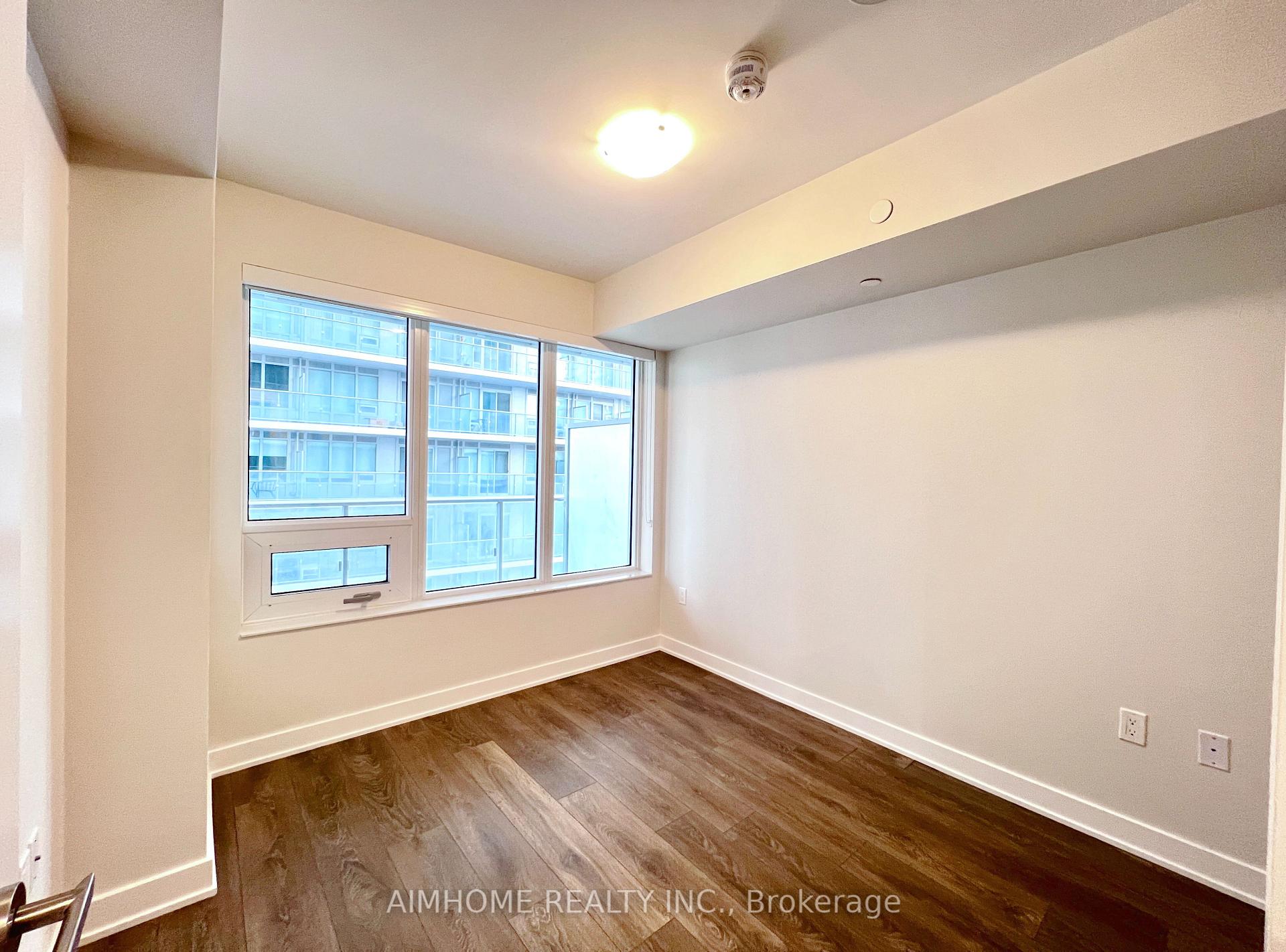 Photo 5 of Unit 1906, 99 Broadway Avenue, Toronto, Mount Pleasant West — HOMEH