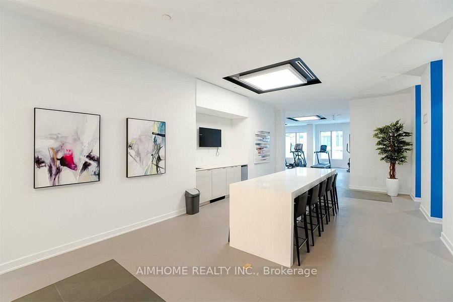 Photo 16 of Unit 1906, 99 Broadway Avenue, Toronto, Mount Pleasant West — HOMEH