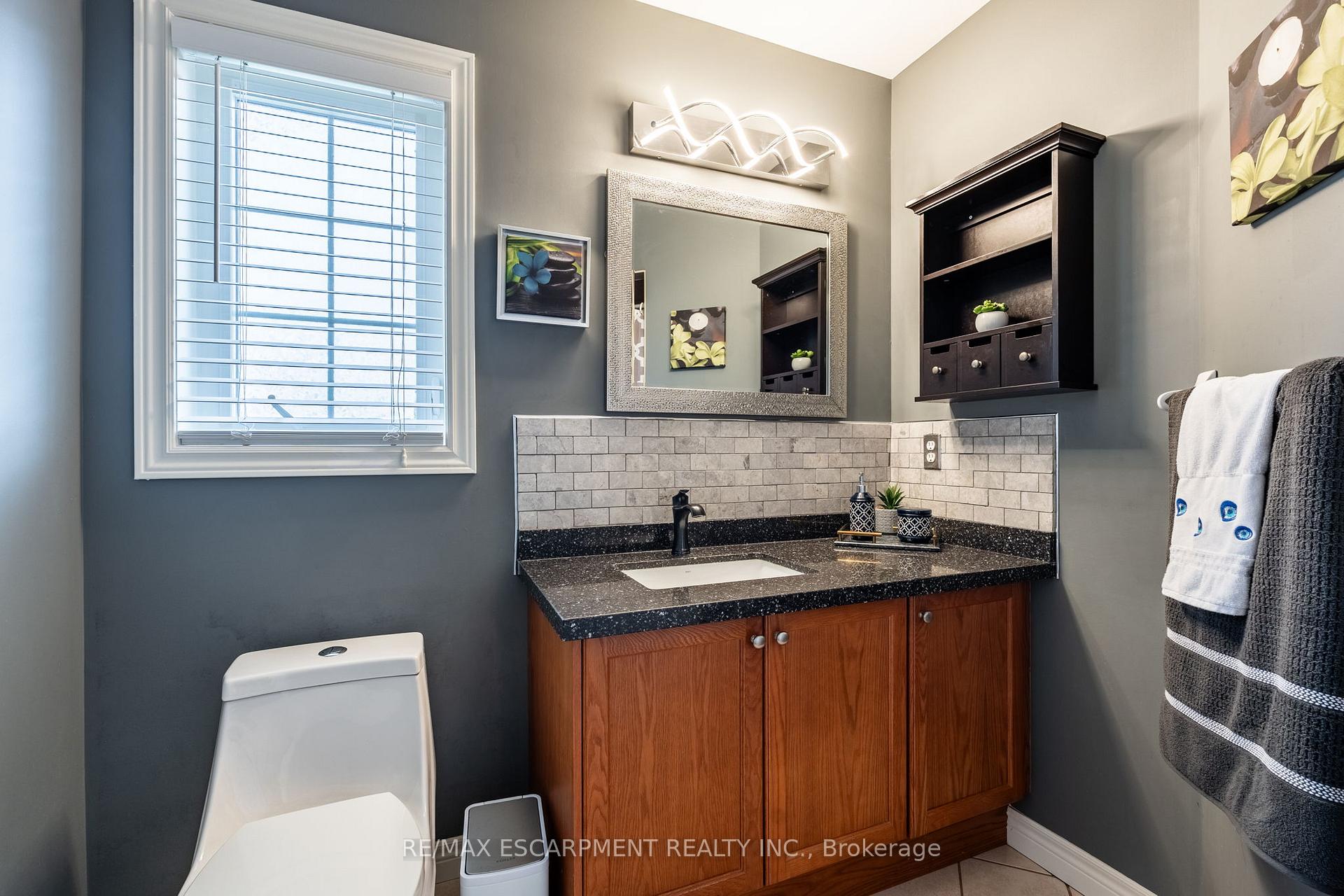 Photo 37 of Unit 6, 1461 Upper Gage Avenue, Hamilton, Templemead — HOMEH