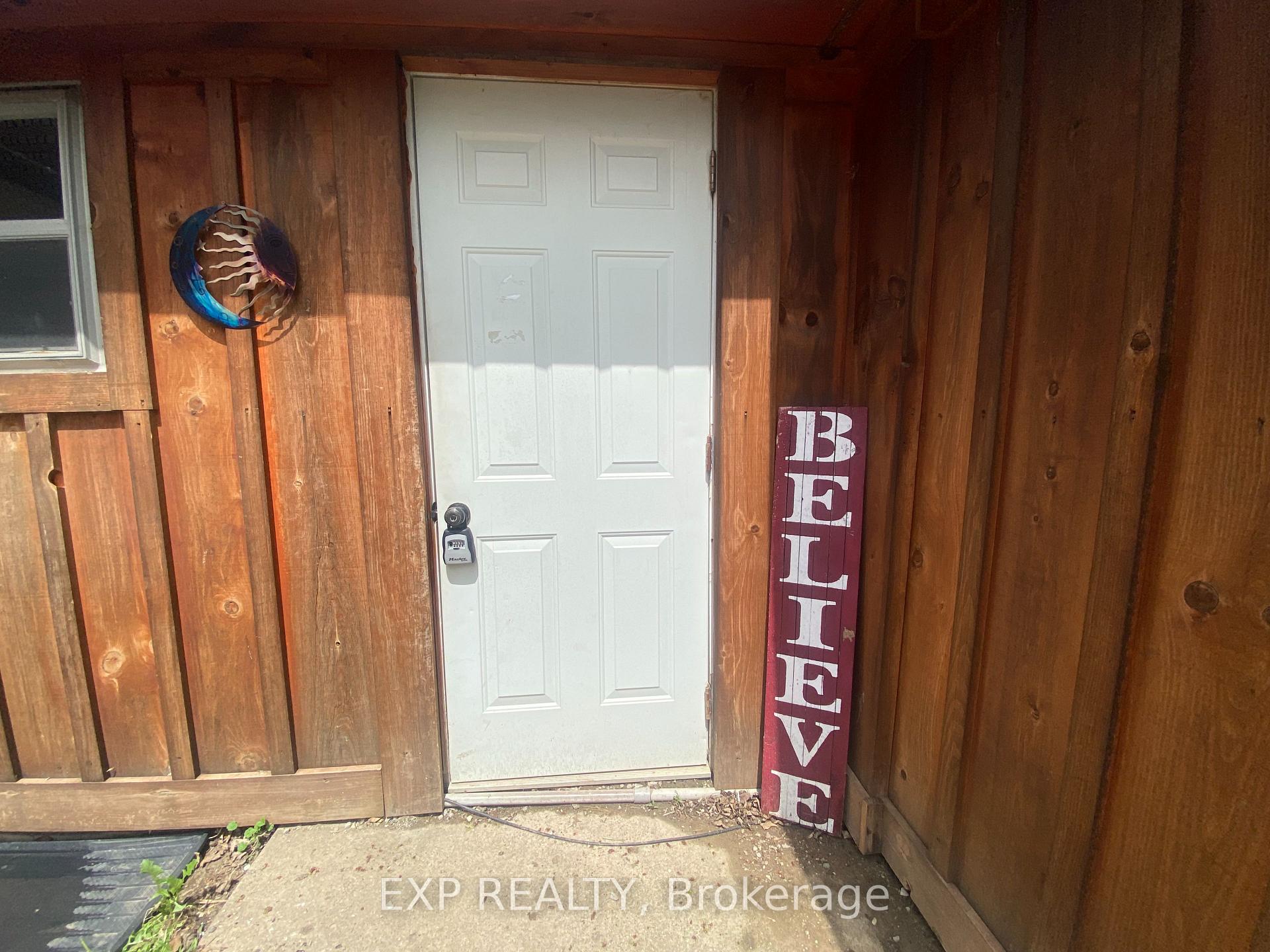 Photo 4 of 46330 South Street, Central Elgin, Sparta — HOMEH