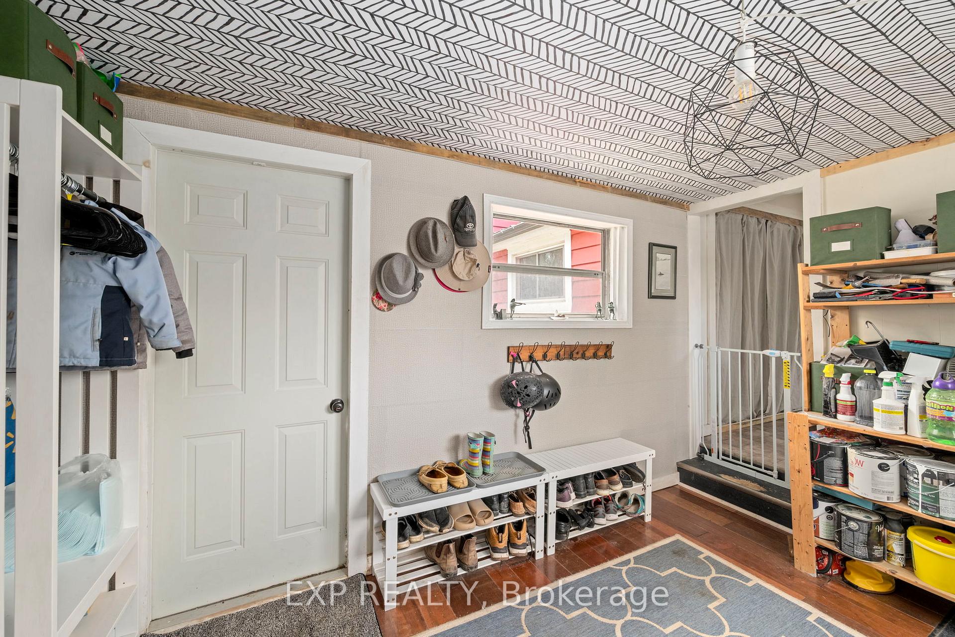 Photo 5 of 46330 South Street, Central Elgin, Sparta — HOMEH