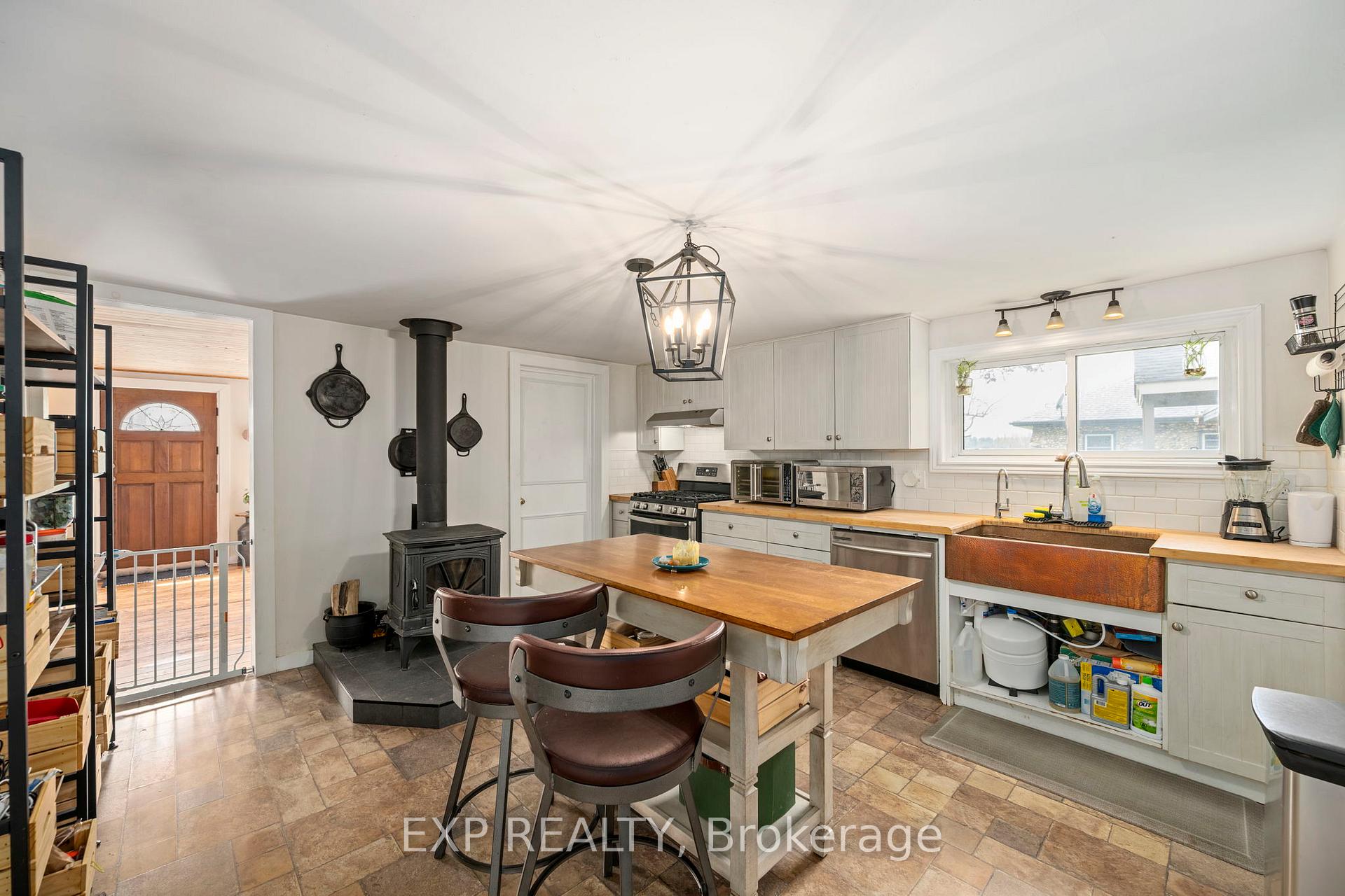 Photo 12 of 46330 South Street, Central Elgin, Sparta — HOMEH