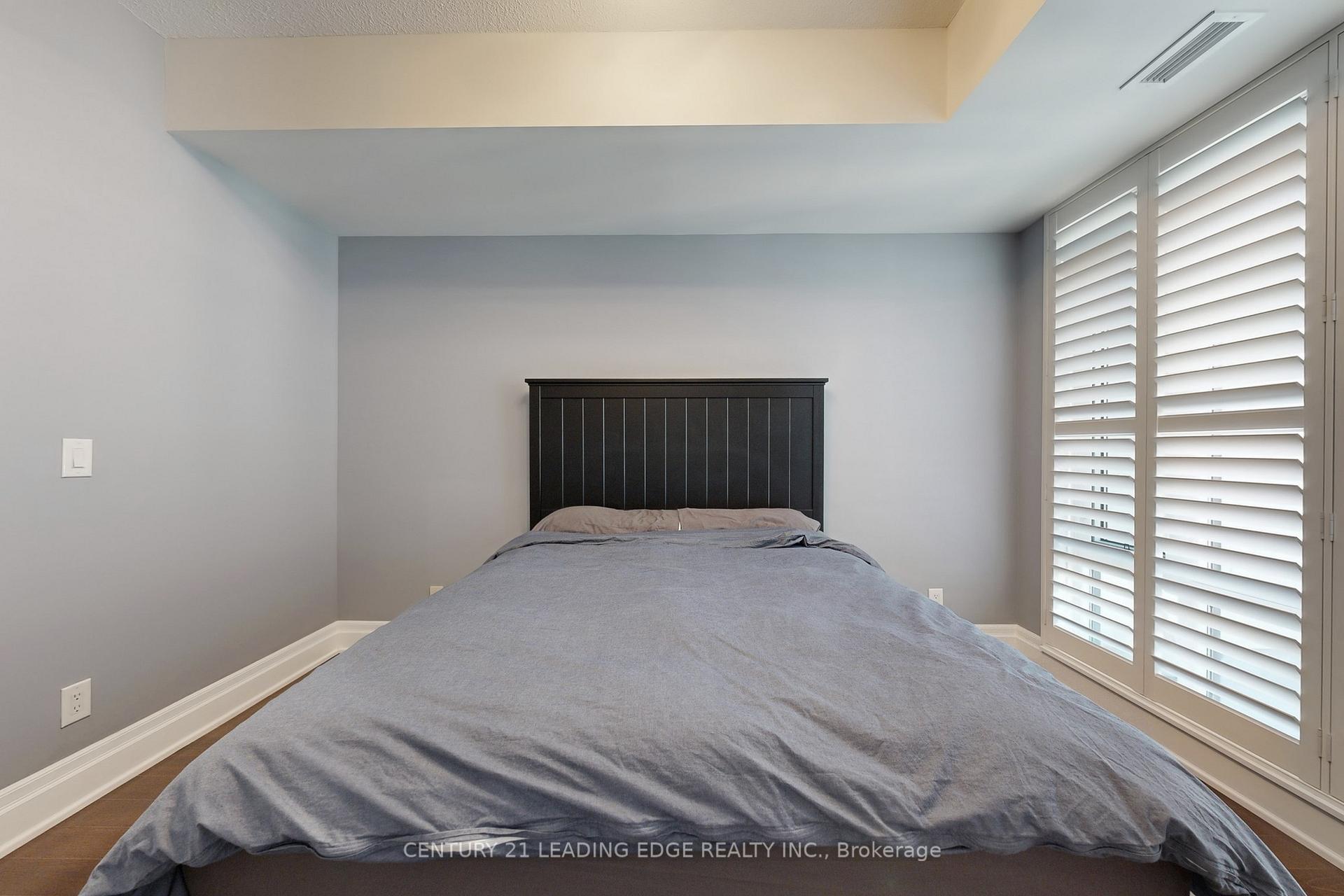 Photo 11 of Unit 906, 131 Upper Duke Crescent, Markham, Unionville — HOMEH