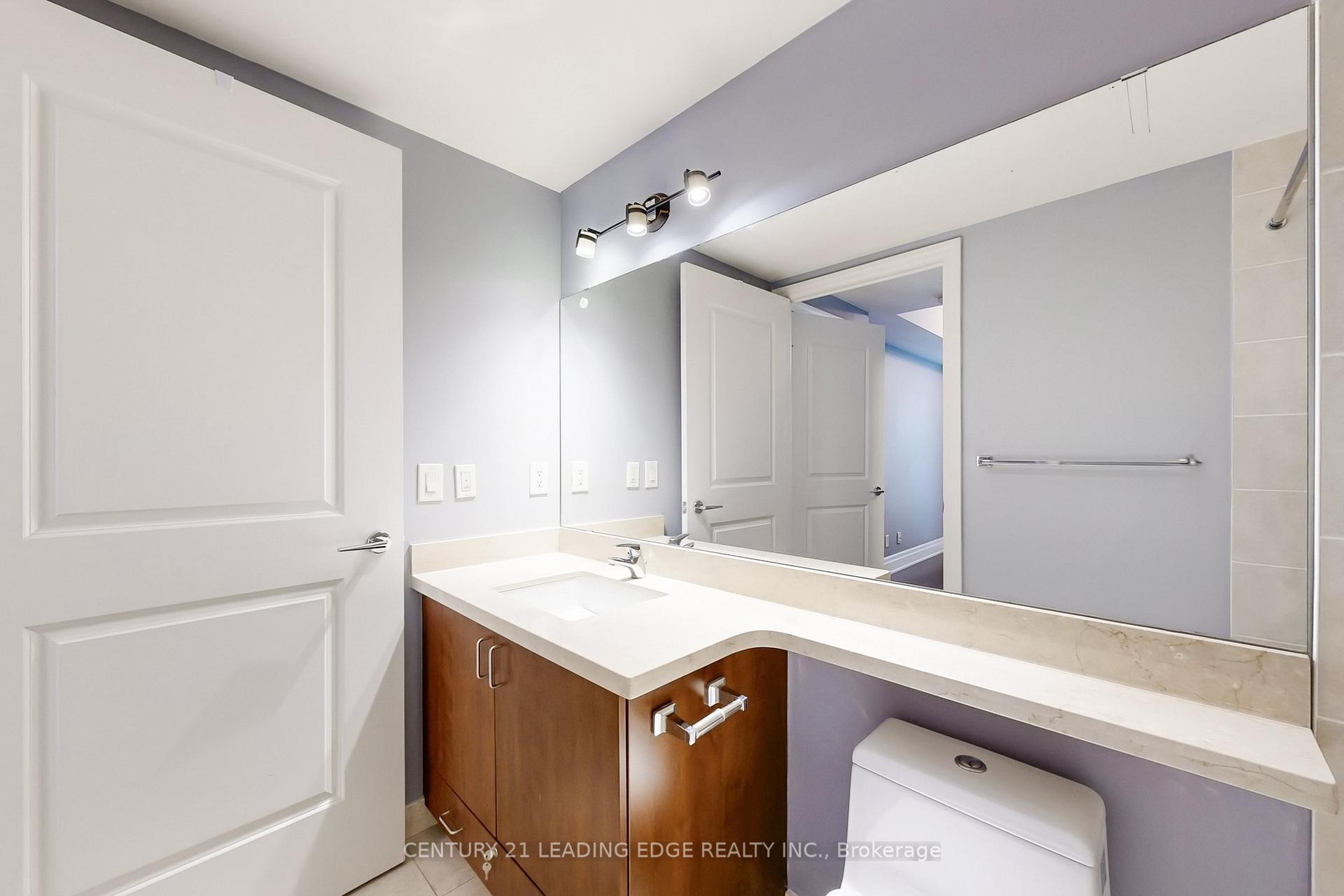Photo 13 of Unit 906, 131 Upper Duke Crescent, Markham, Unionville — HOMEH