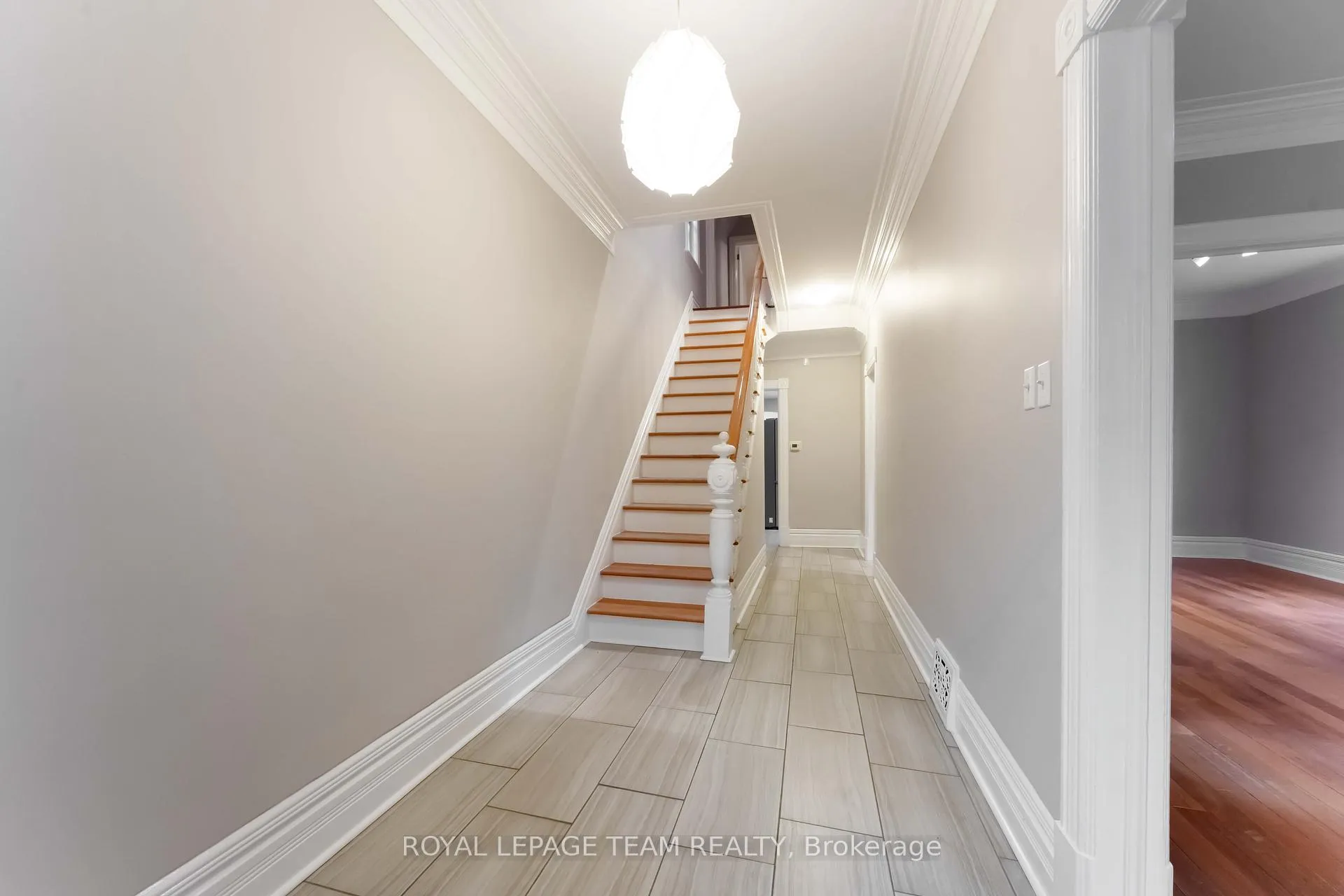 Photo 7 of 205 Pretoria Avenue, Ottawa, Glebe — HOMEH