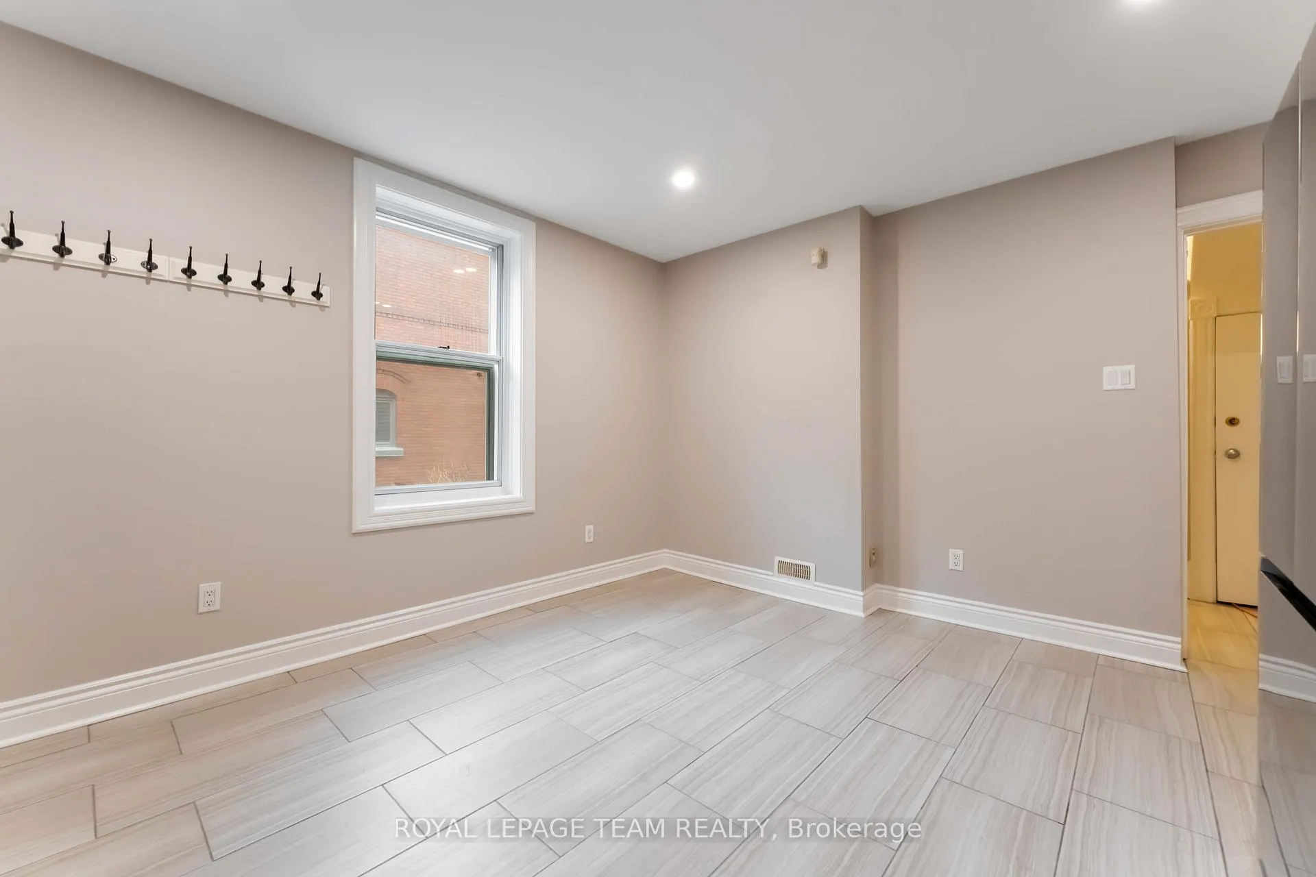 Photo 20 of 205 Pretoria Avenue, Ottawa, Glebe — HOMEH