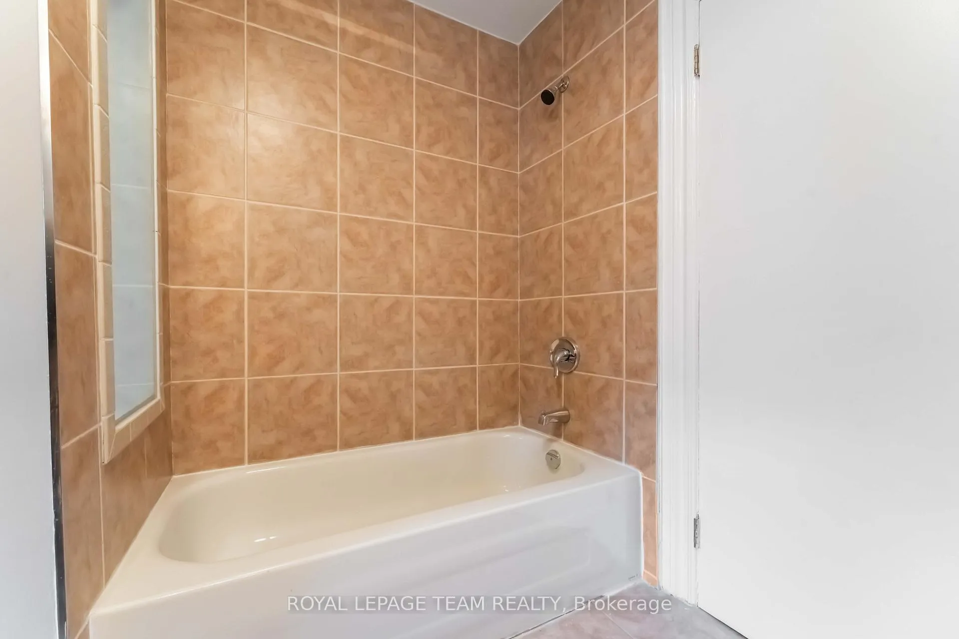 Photo 35 of 205 Pretoria Avenue, Ottawa, Glebe — HOMEH