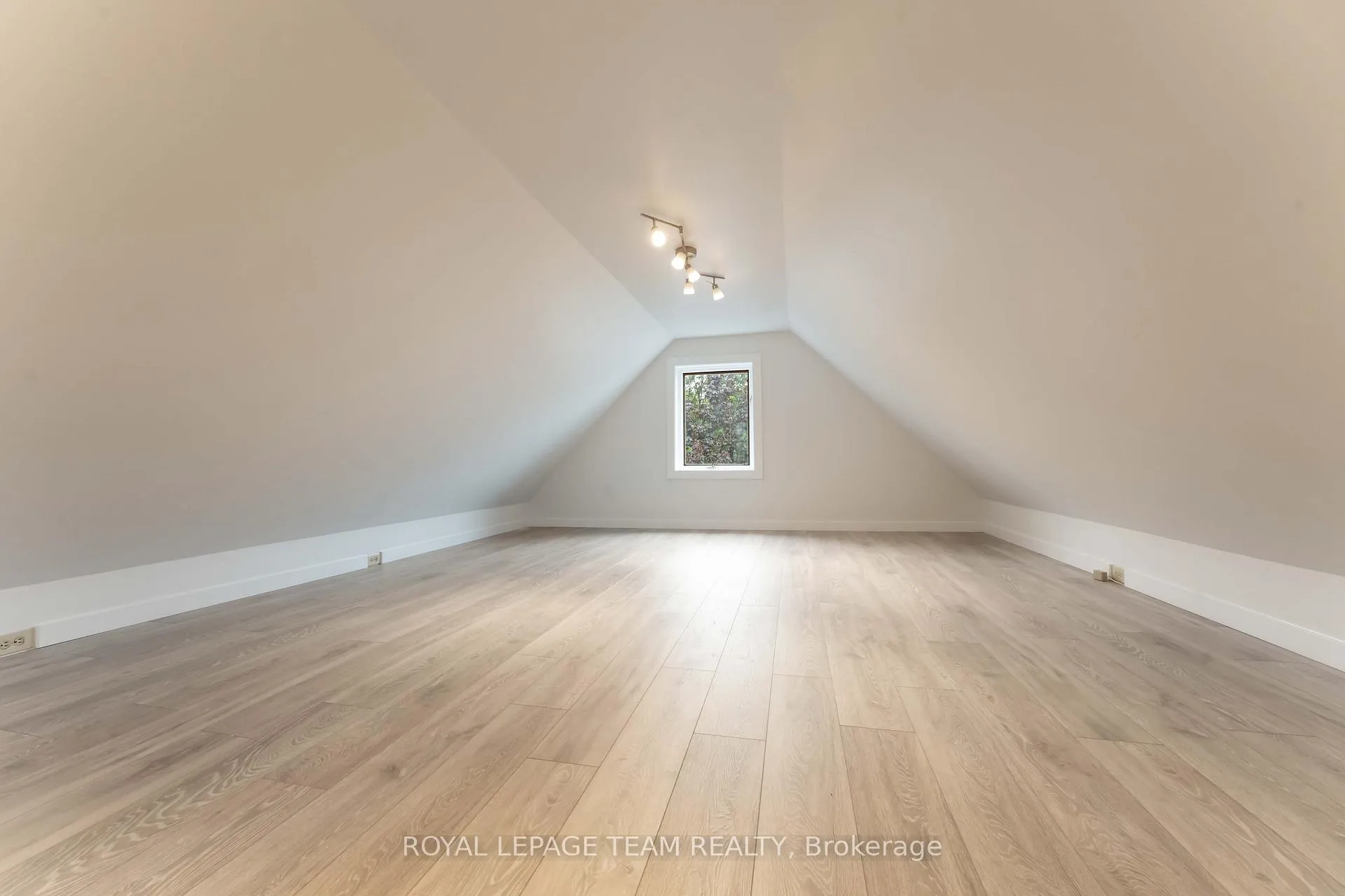 Photo 39 of 205 Pretoria Avenue, Ottawa, Glebe — HOMEH
