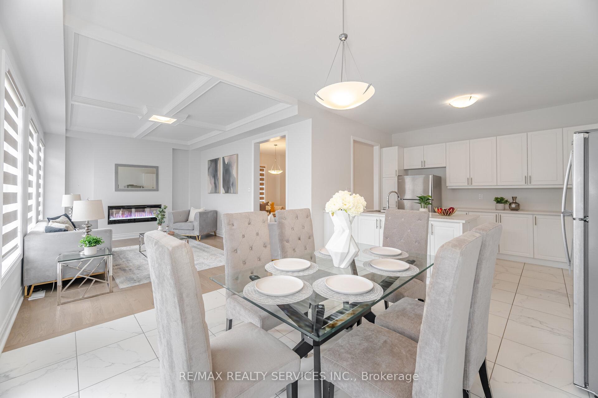 Photo 15 of 36 Michener Drive, Brampton, Sandringham-Wellington North — HOMEH