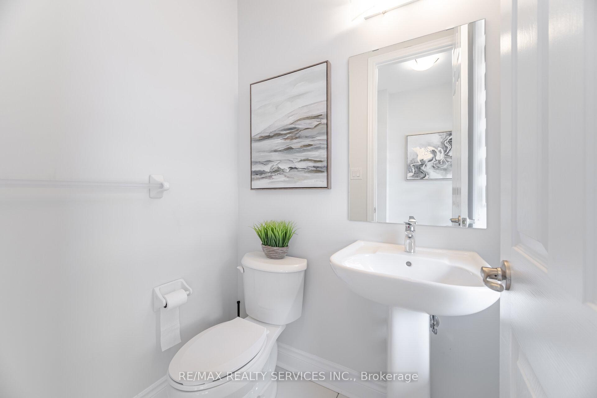 Photo 20 of 36 Michener Drive, Brampton, Sandringham-Wellington North — HOMEH