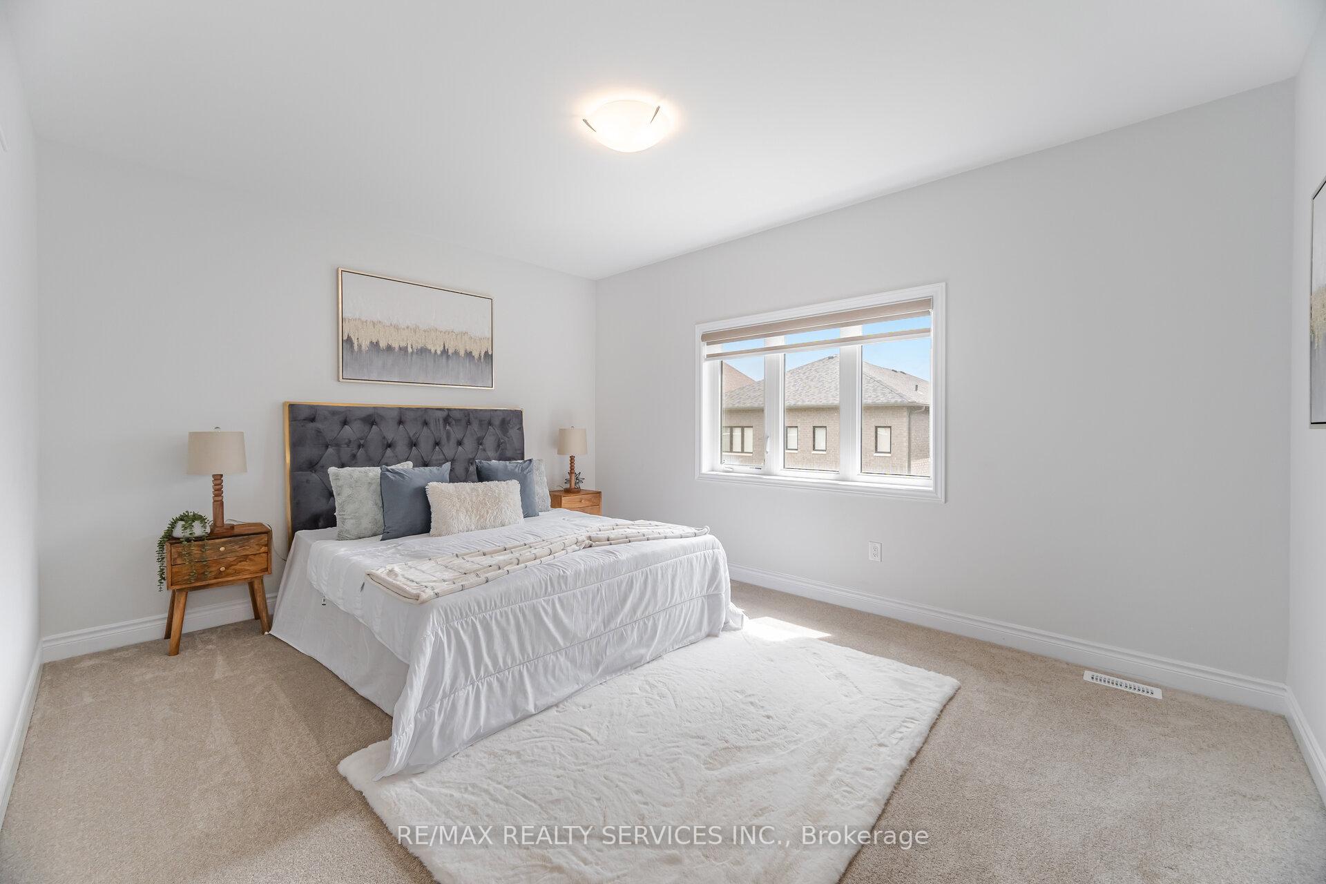 Photo 23 of 36 Michener Drive, Brampton, Sandringham-Wellington North — HOMEH