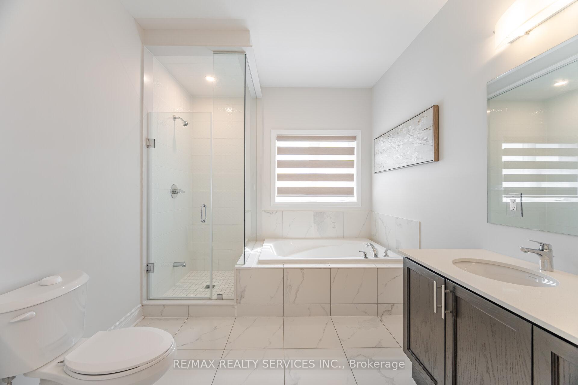 Photo 26 of 36 Michener Drive, Brampton, Sandringham-Wellington North — HOMEH