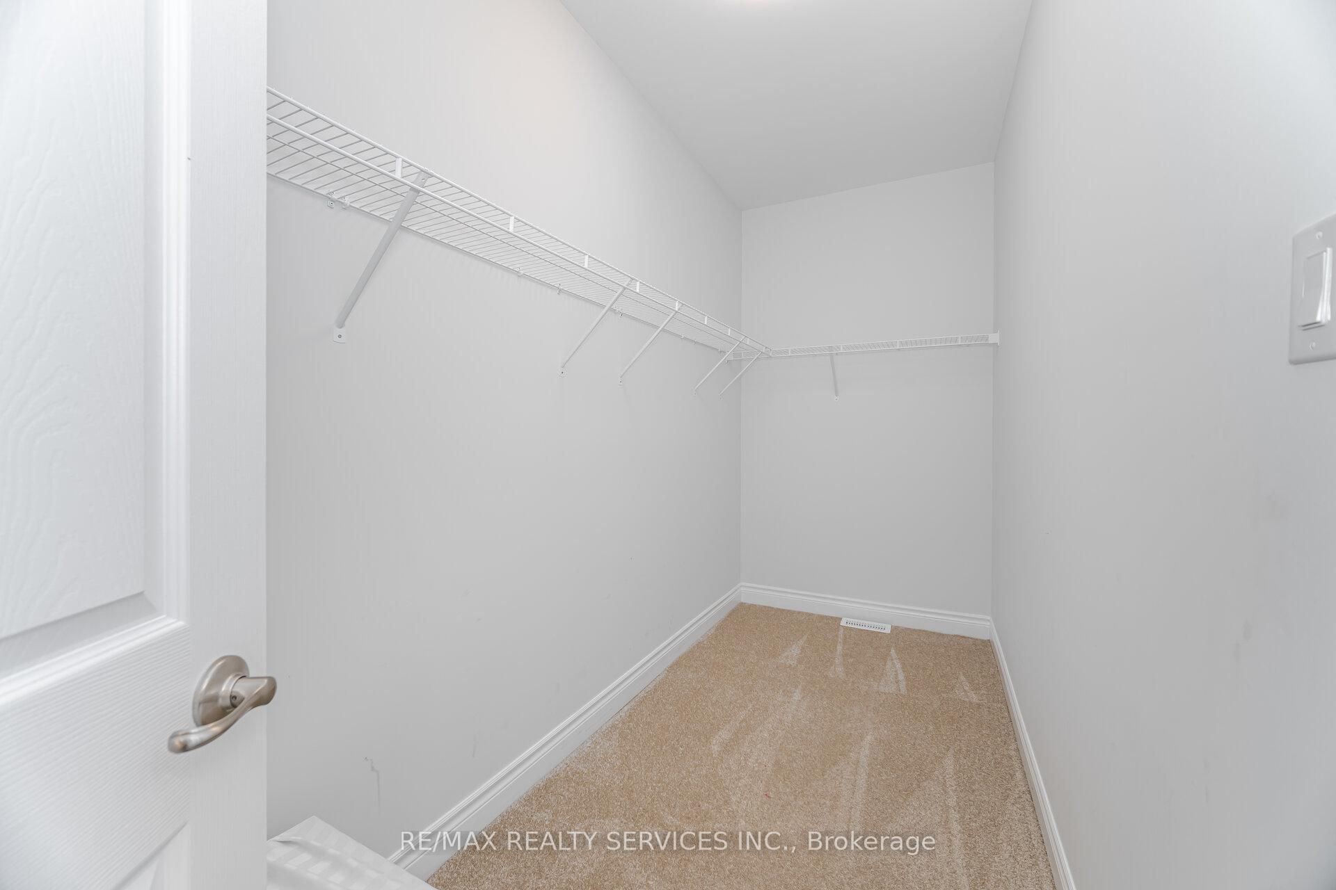 Photo 29 of 36 Michener Drive, Brampton, Sandringham-Wellington North — HOMEH