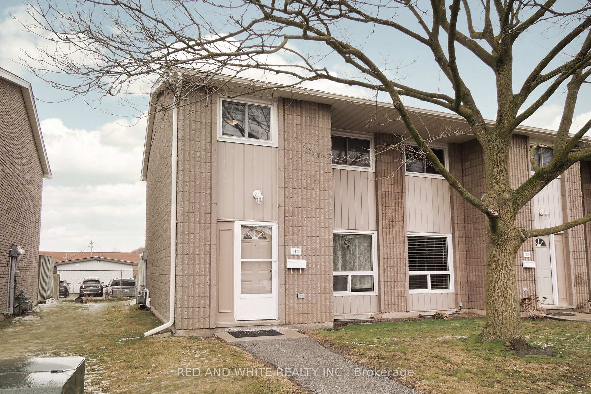 Photo 1 of Unit 34, 25 Upper Canada Drive, Kitchener — HOMEH