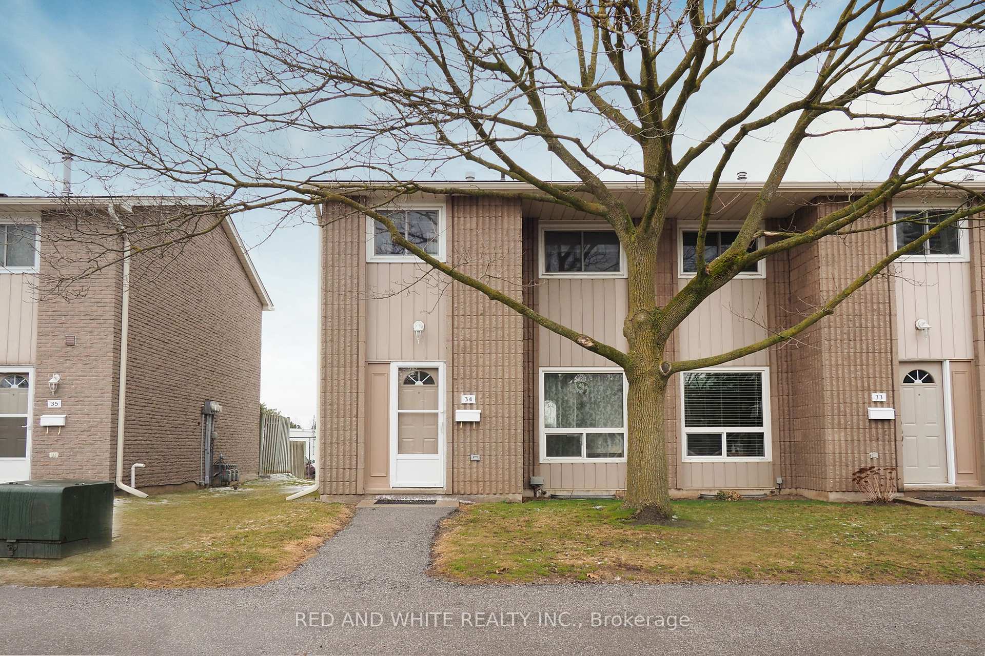 Photo 2 of Unit 34, 25 Upper Canada Drive, Kitchener — HOMEH