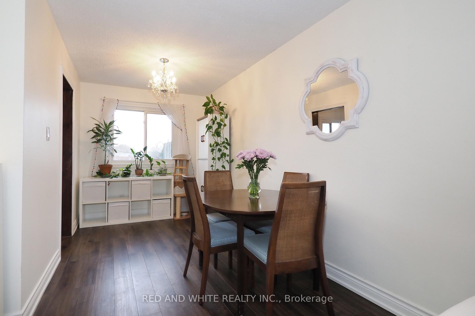 Photo 8 of Unit 34, 25 Upper Canada Drive, Kitchener — HOMEH