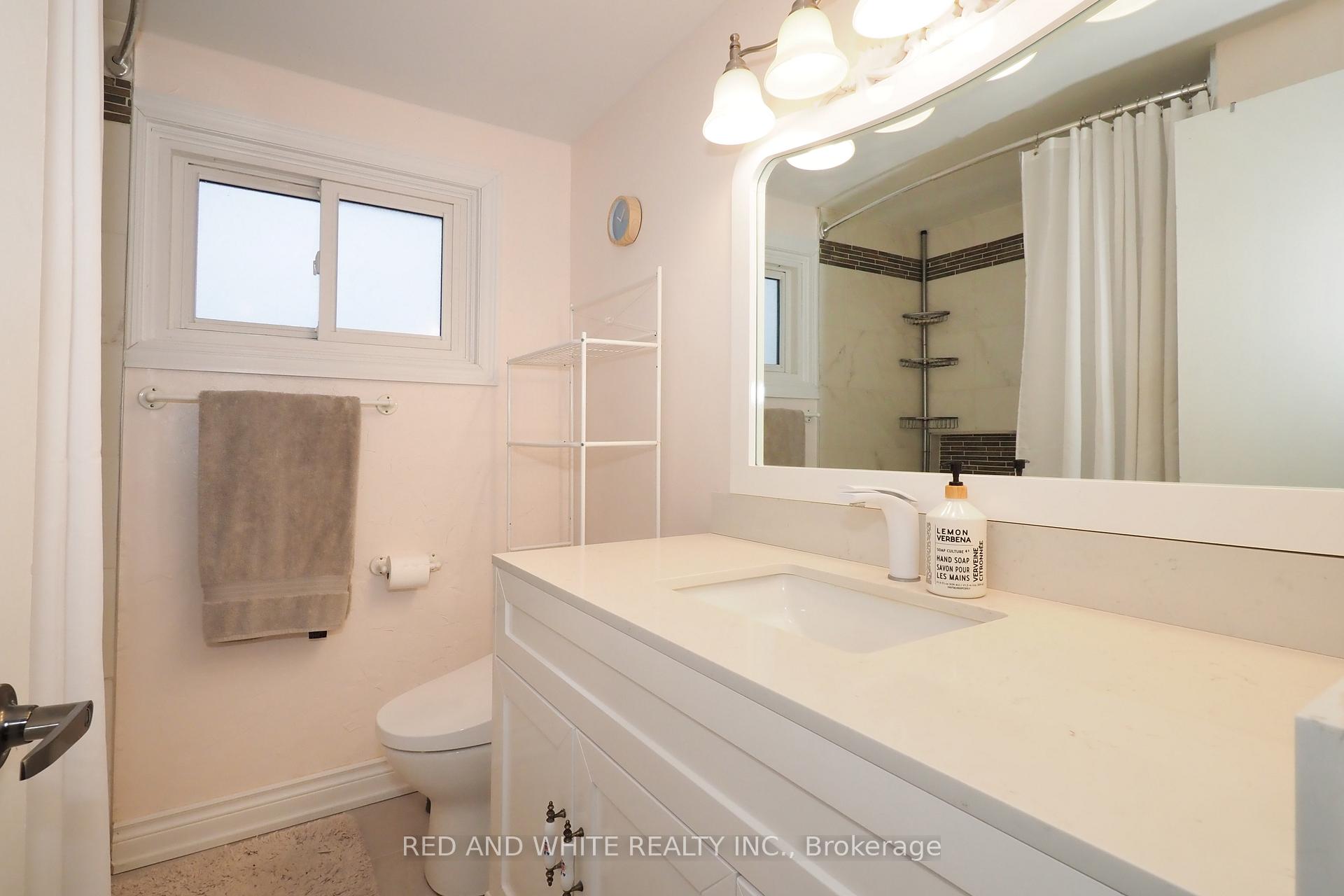 Photo 24 of Unit 34, 25 Upper Canada Drive, Kitchener — HOMEH