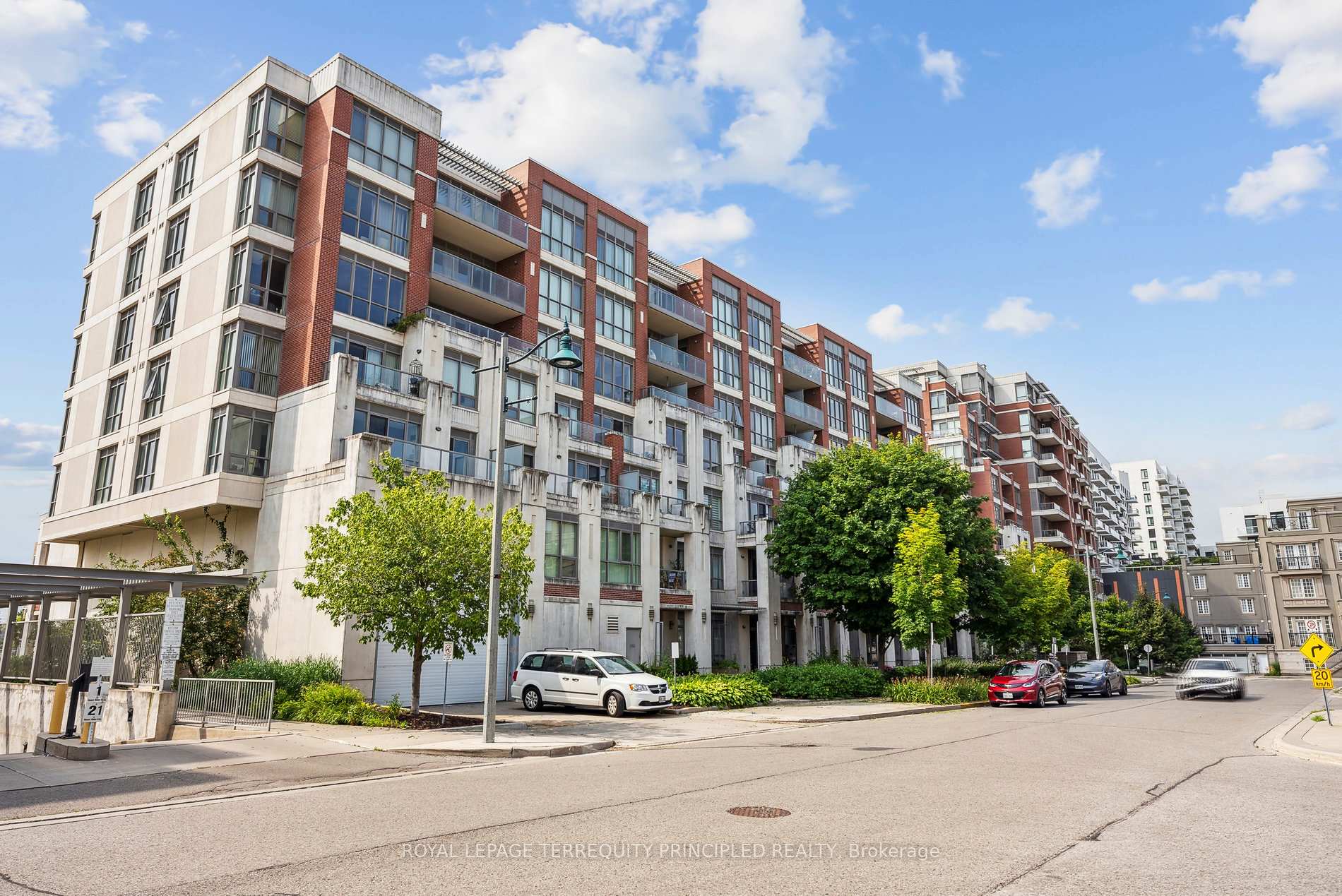Photo 1 of Unit 202, 21 Upper Duke Crescent, Markham, Unionville — HOMEH