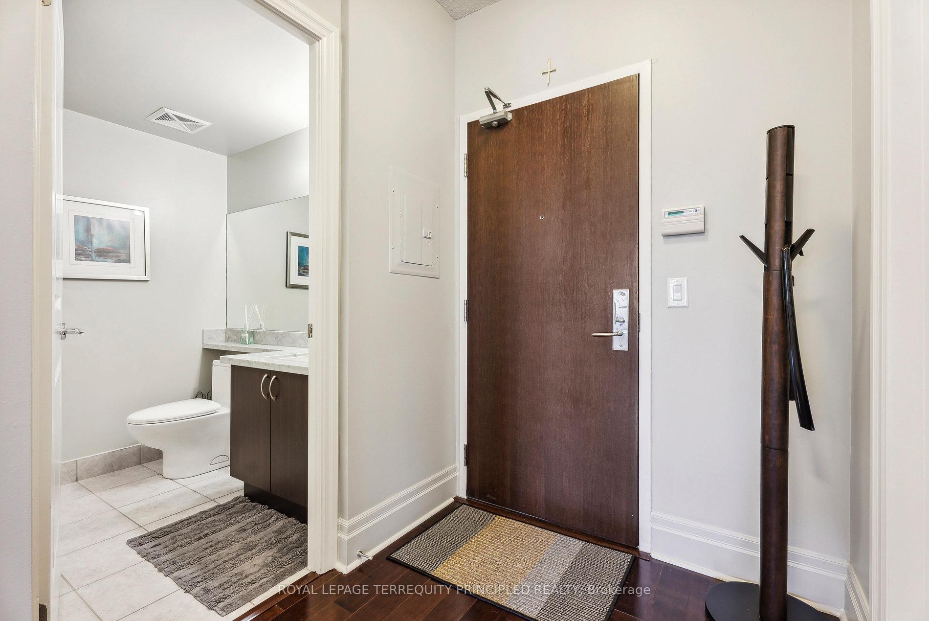 Photo 20 of Unit 202, 21 Upper Duke Crescent, Markham, Unionville — HOMEH