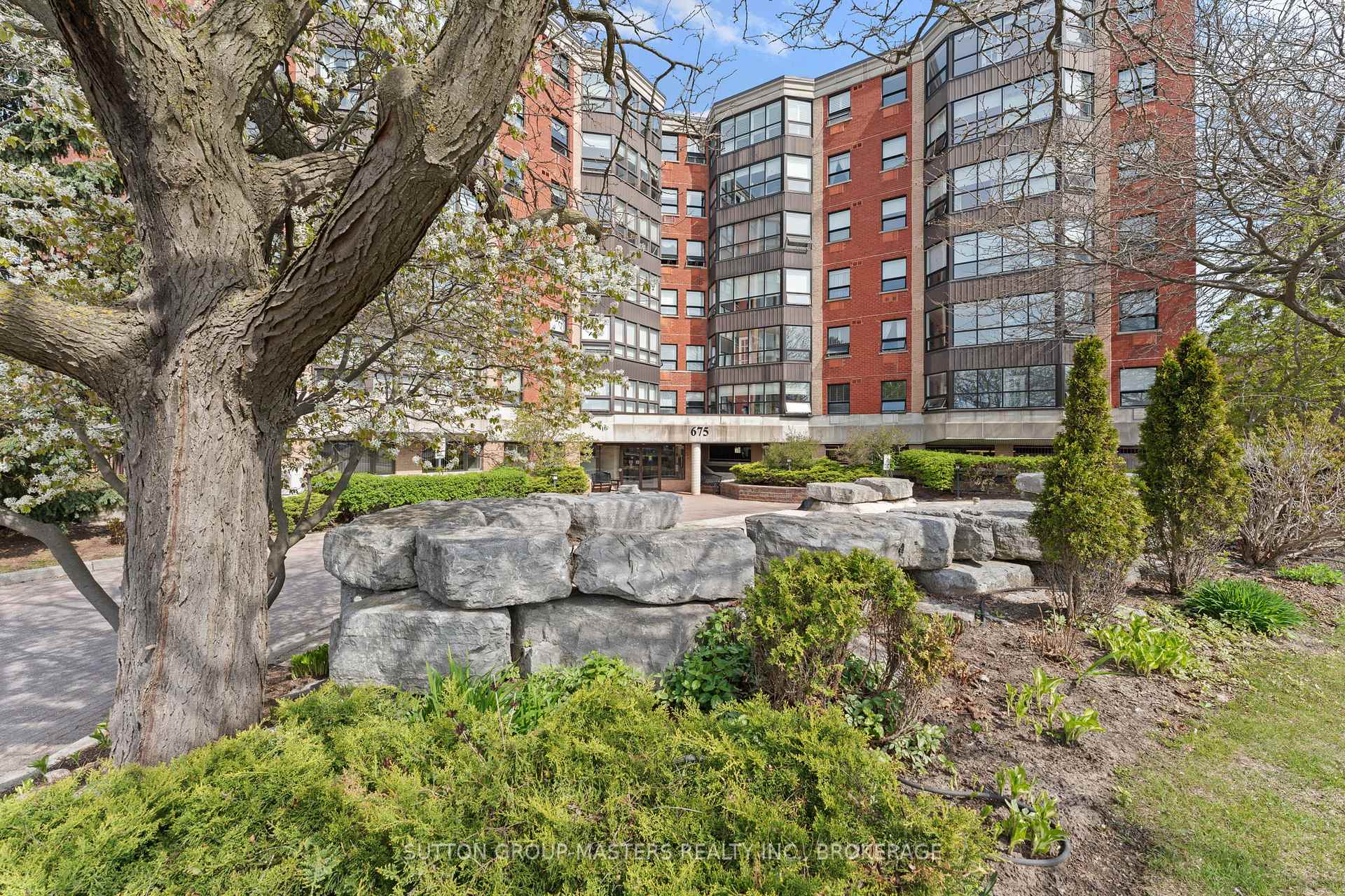 Front of Unit 402, 675 Davis Drive