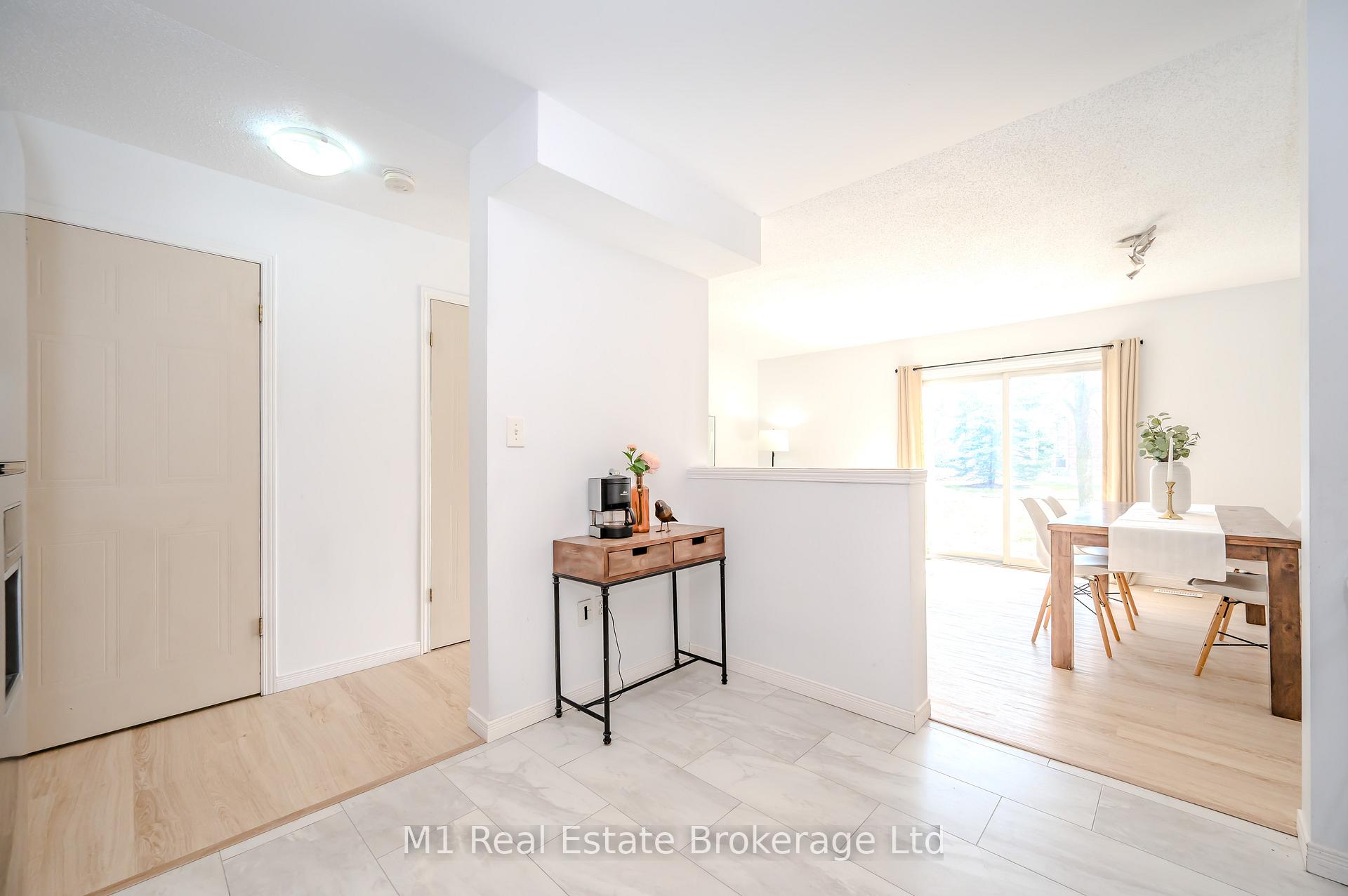 Photo 14 of Unit 47, 30 Imperial Road S, Guelph, Willow West/Sugarbush/West Acres — HOMEH