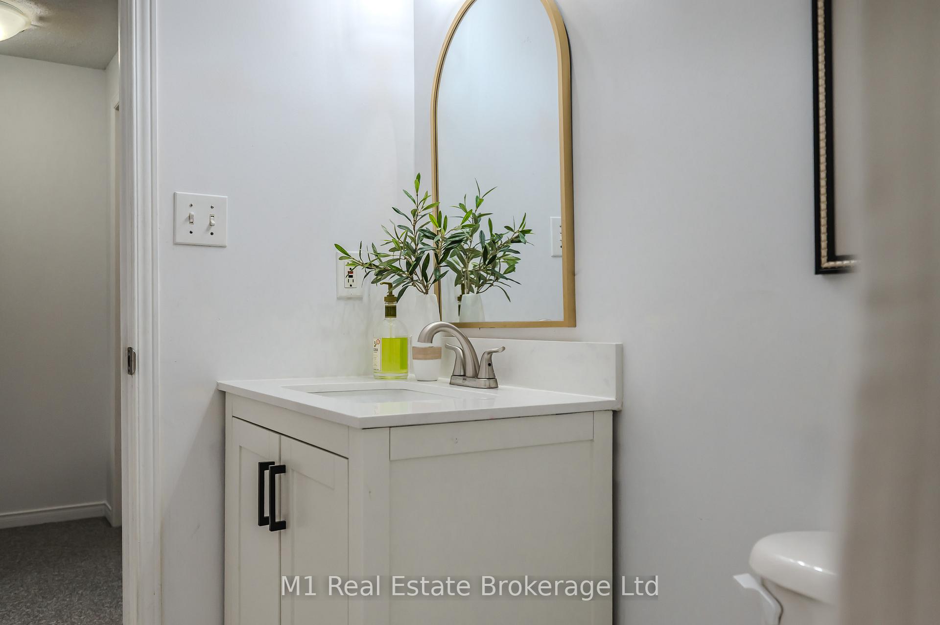 Photo 22 of Unit 47, 30 Imperial Road S, Guelph, Willow West/Sugarbush/West Acres — HOMEH