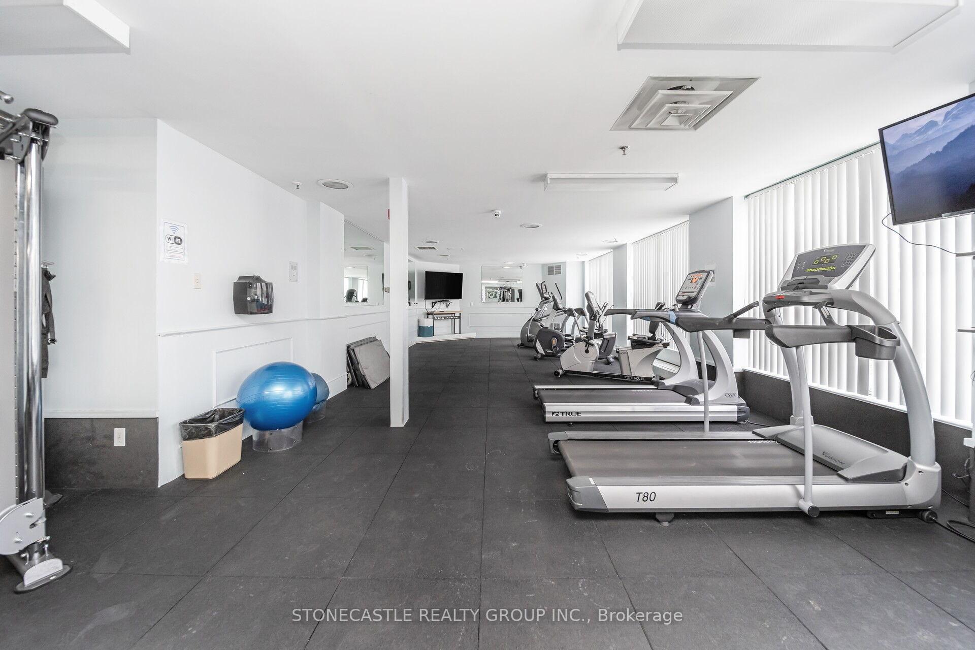 Photo 27 of Unit 218, 14924 Yonge Street, Aurora, Aurora Highlands — HOMEH