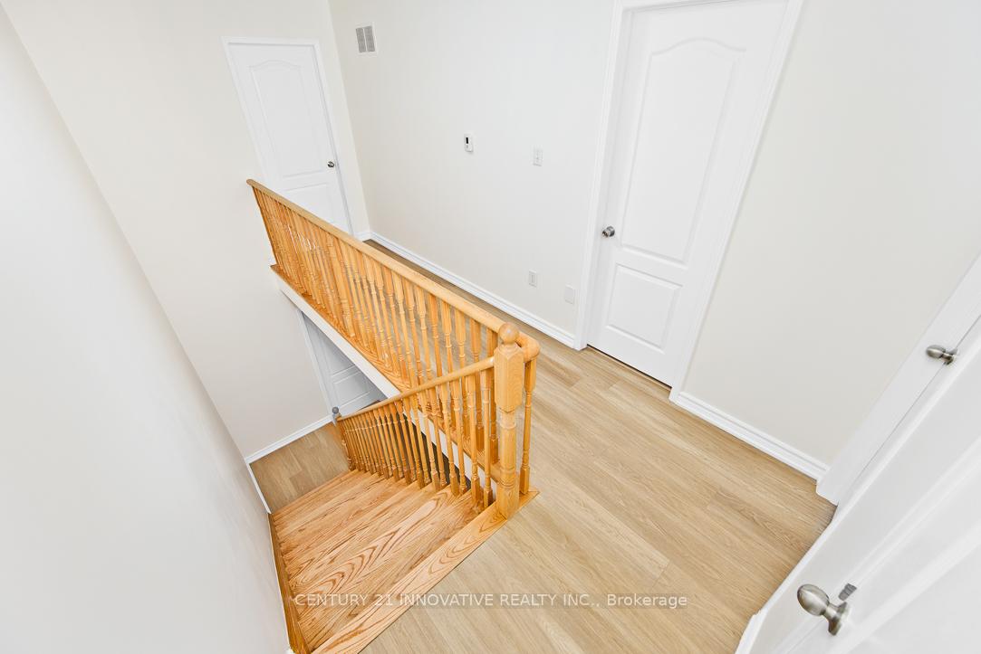 Photo 11 of Unit 211, 2480 Rosedrop Path, Oshawa, Windfields — HOMEH