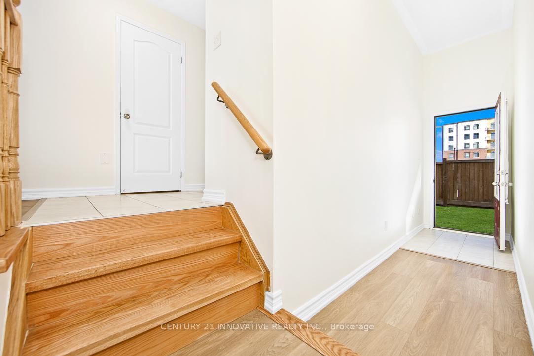 Photo 19 of Unit 211, 2480 Rosedrop Path, Oshawa, Windfields — HOMEH