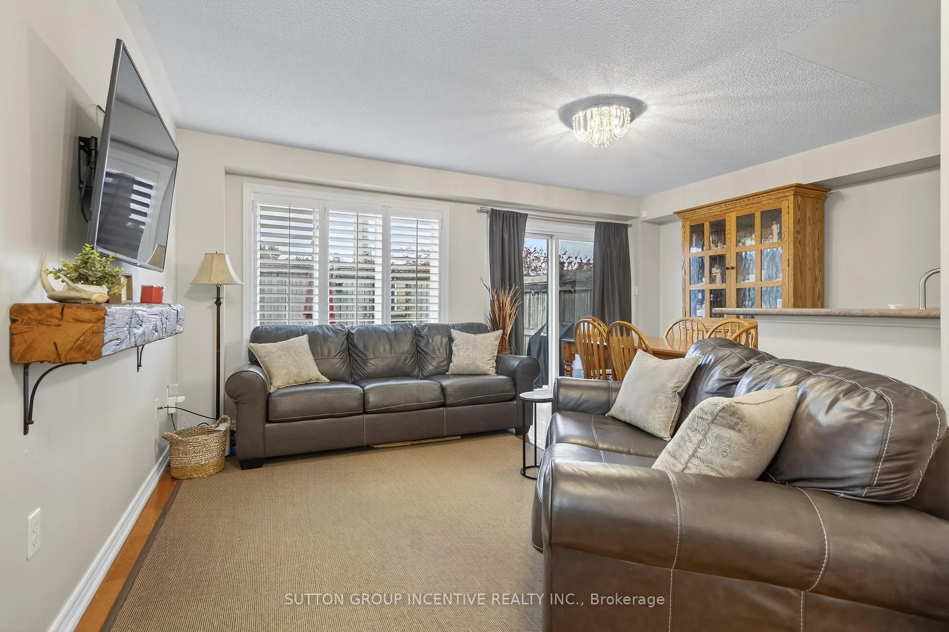 Photo 11 of Unit 1, 430 Mapleview Drive E, Barrie, Painswick South — HOMEH