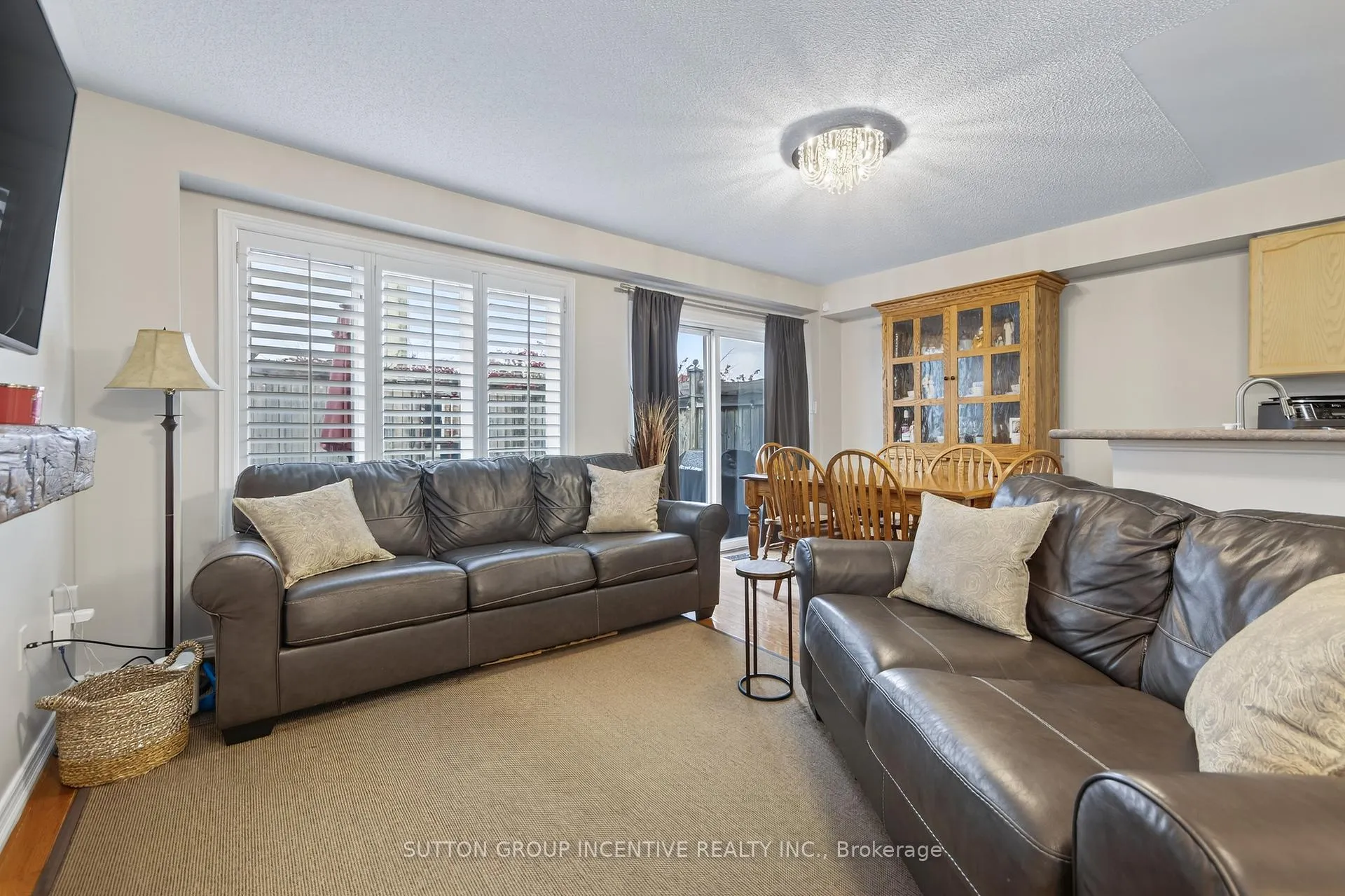 Photo 12 of Unit 1, 430 Mapleview Drive E, Barrie, Painswick South — HOMEH