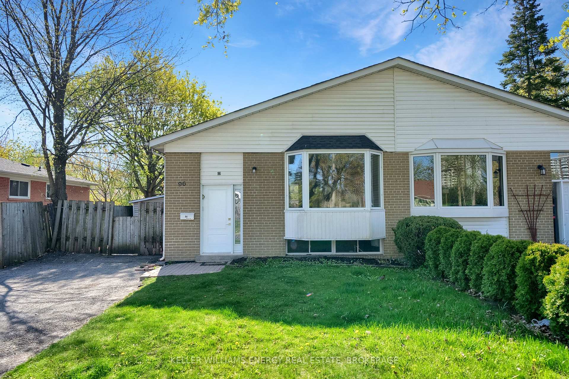 Photo 2 of 96 Burcher Road, Ajax, South East — HOMEH
