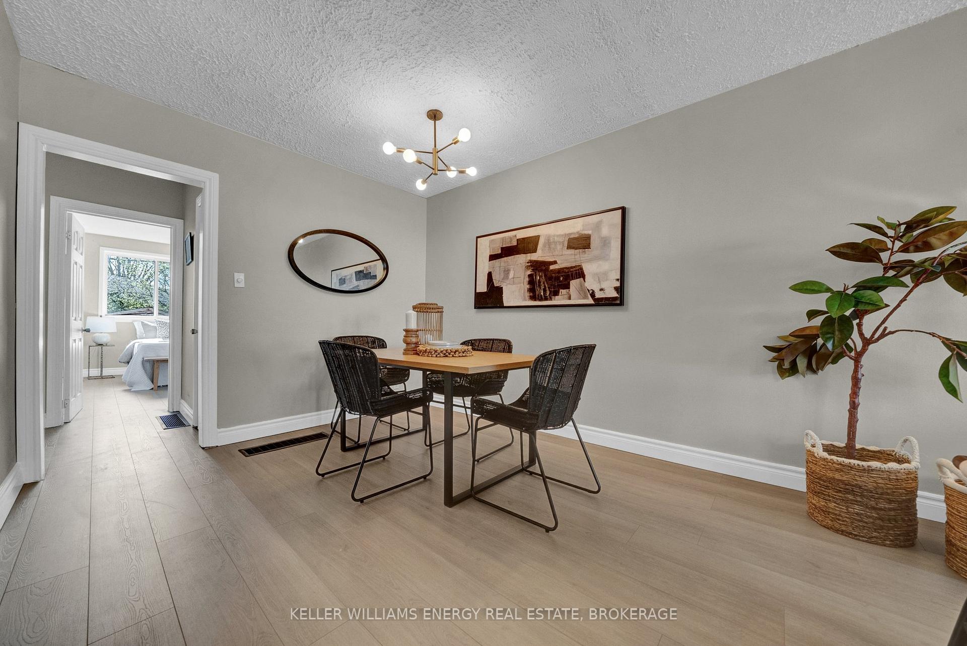 Photo 9 of 96 Burcher Road, Ajax, South East — HOMEH