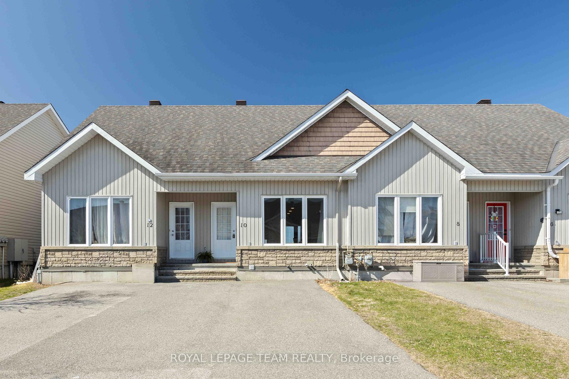 Photo 1 of 10 Spicer Street, Carleton Place — HOMEH