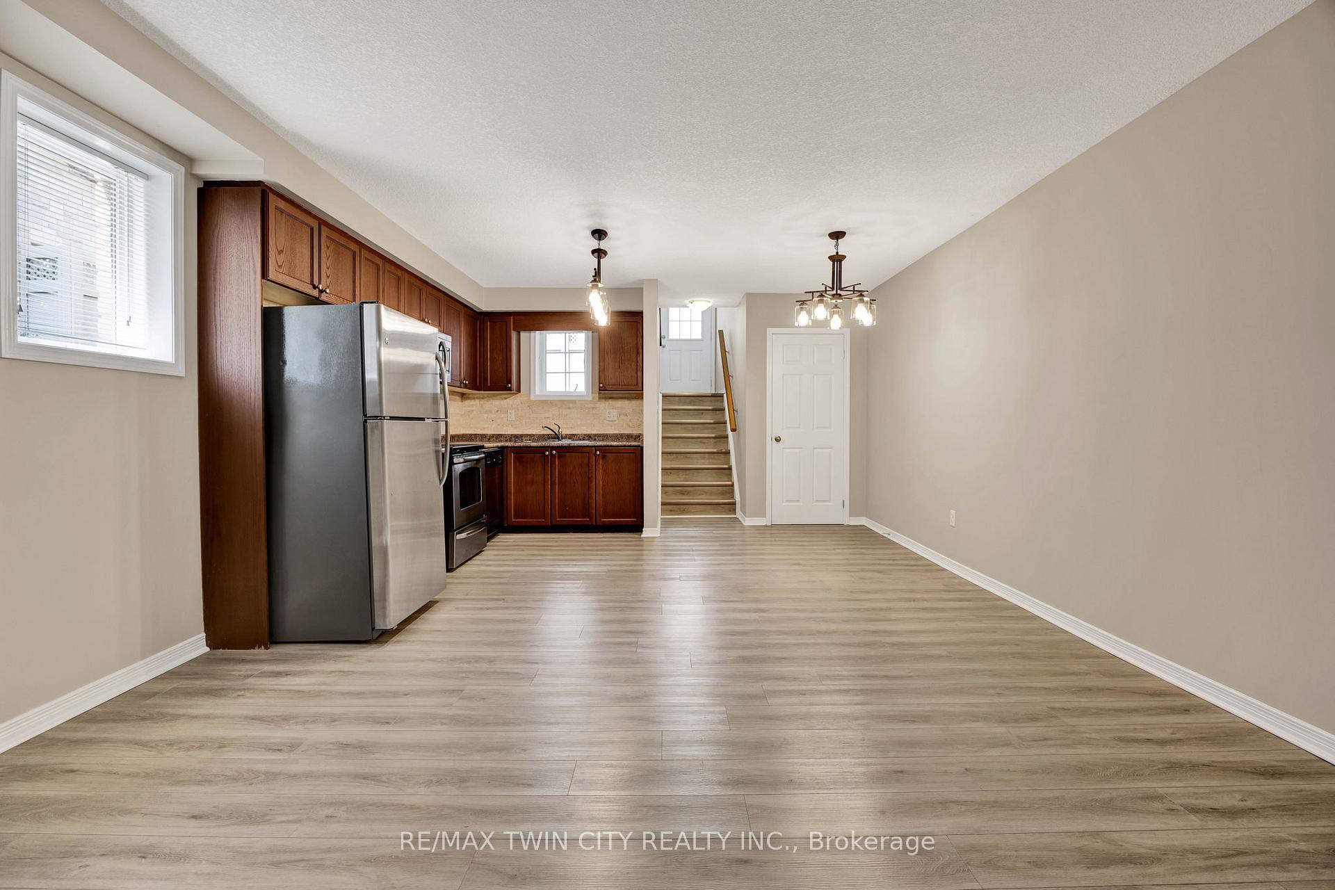 Photo 8 of Unit 12D, 931 Glasgow Street, Kitchener — HOMEH
