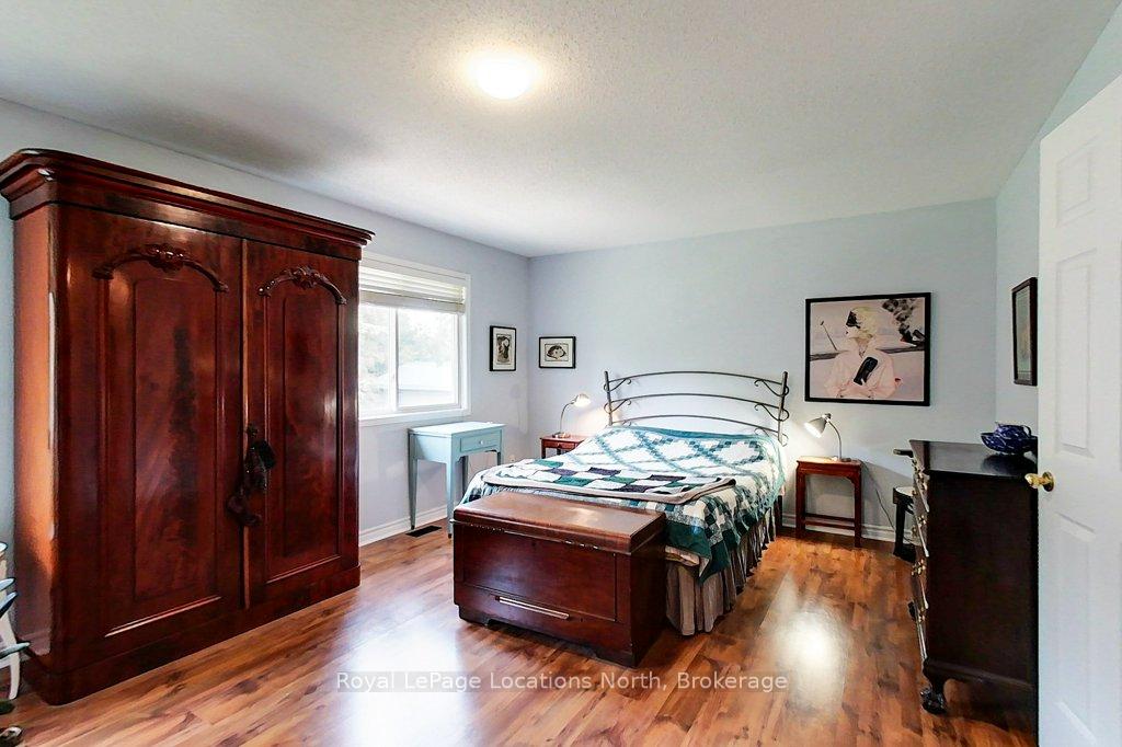 Photo 9 of 250 Cedar Street, Collingwood — HOMEH