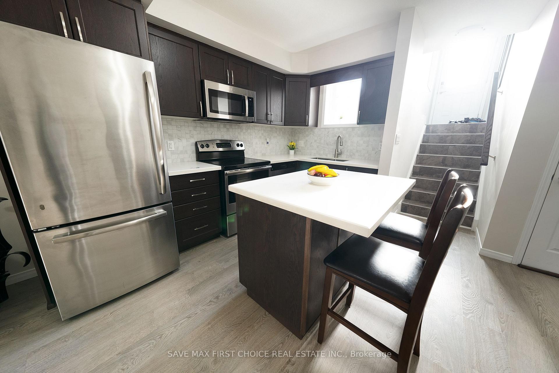 Photo 5 of Unit 10 D, 388 Old Huron Road, Kitchener — HOMEH